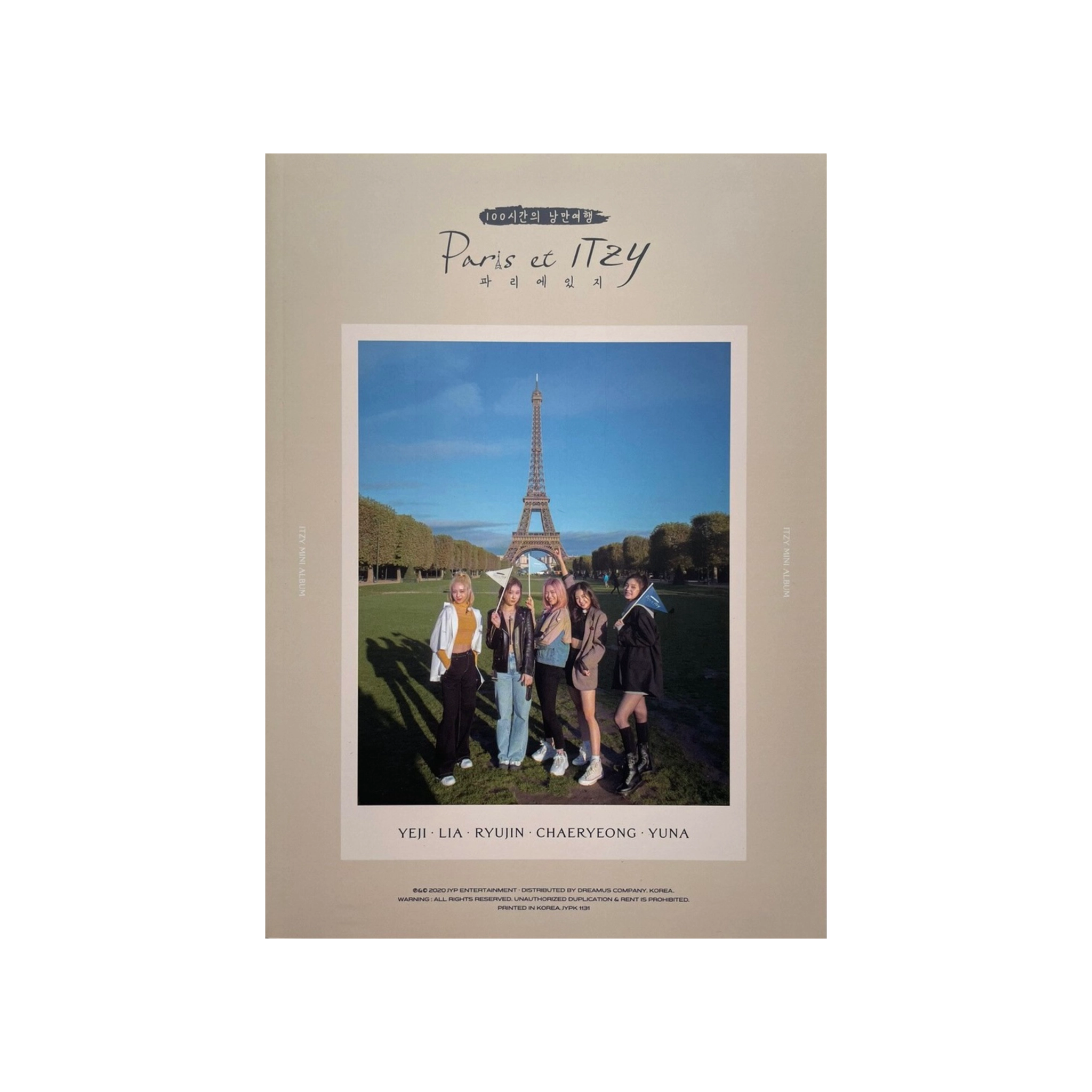 IT’z ME - Paris et ITZY Photo Essay