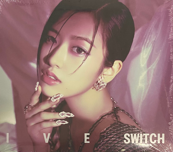 IVE SWITCH - Digipack Version (Yujin)