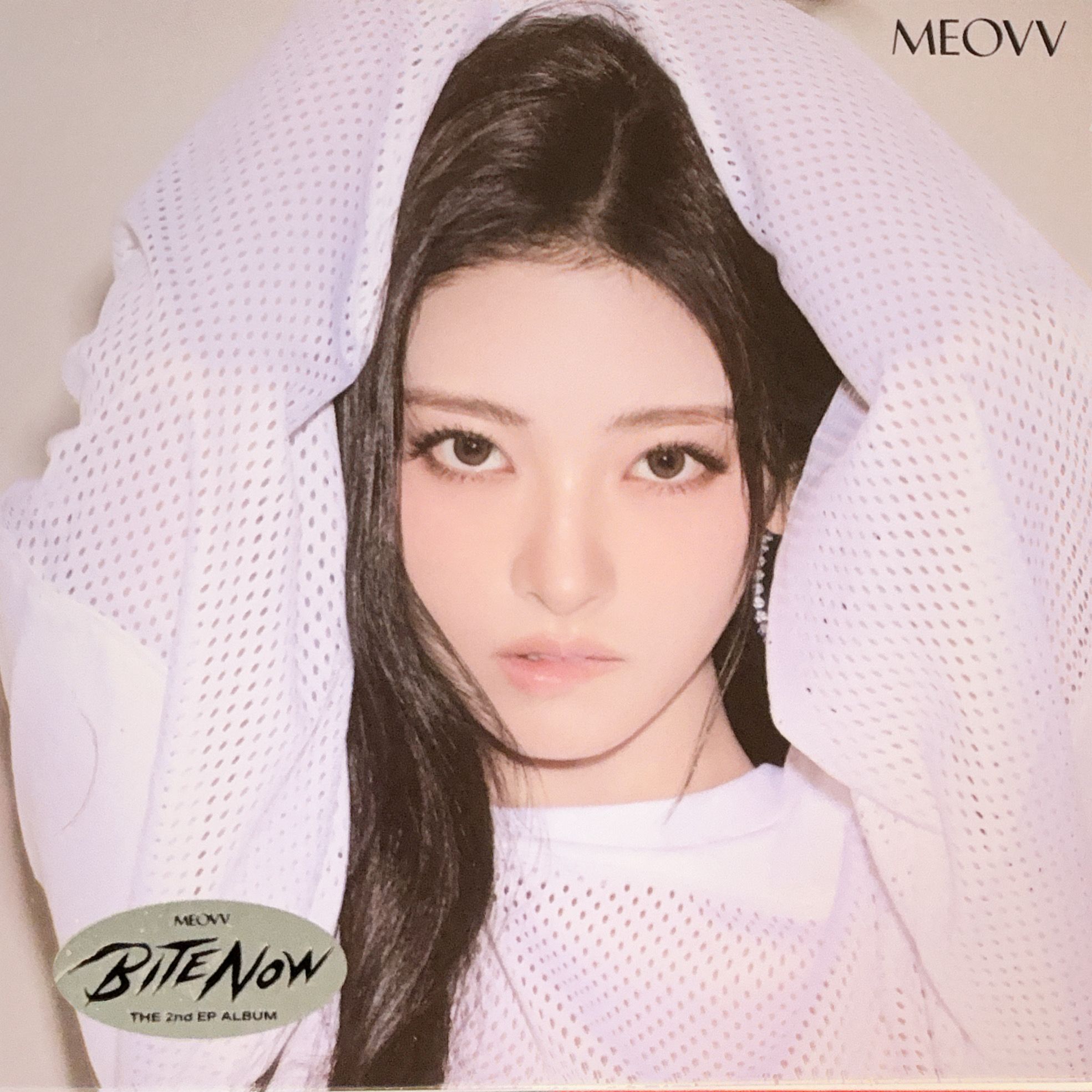 BITE NOW - Meovv Version Anna