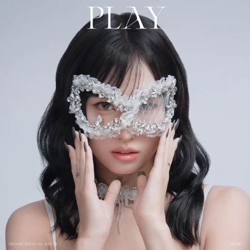 PLAY - Momo