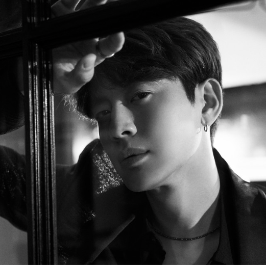 SE7EN