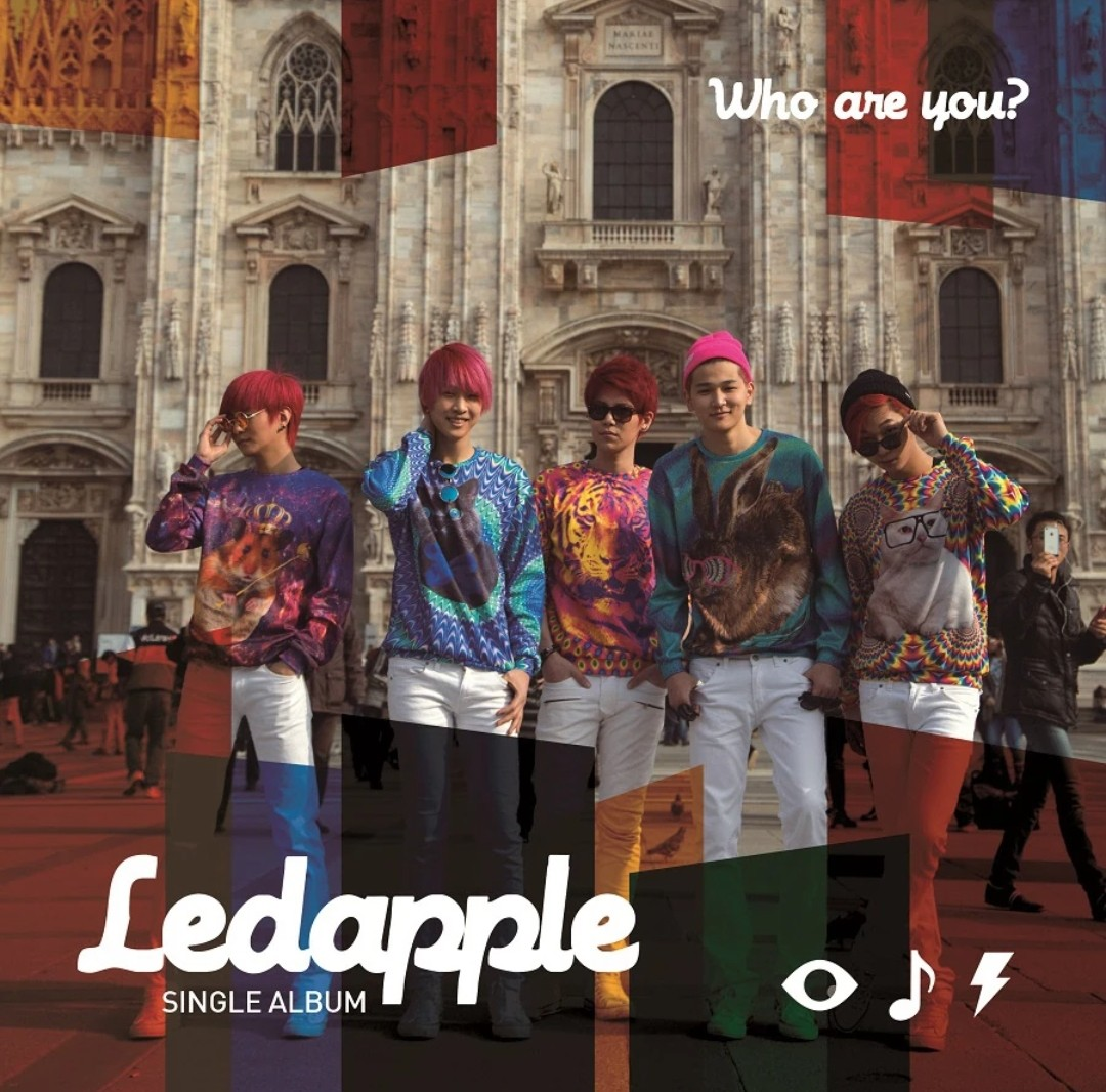 LED Apple