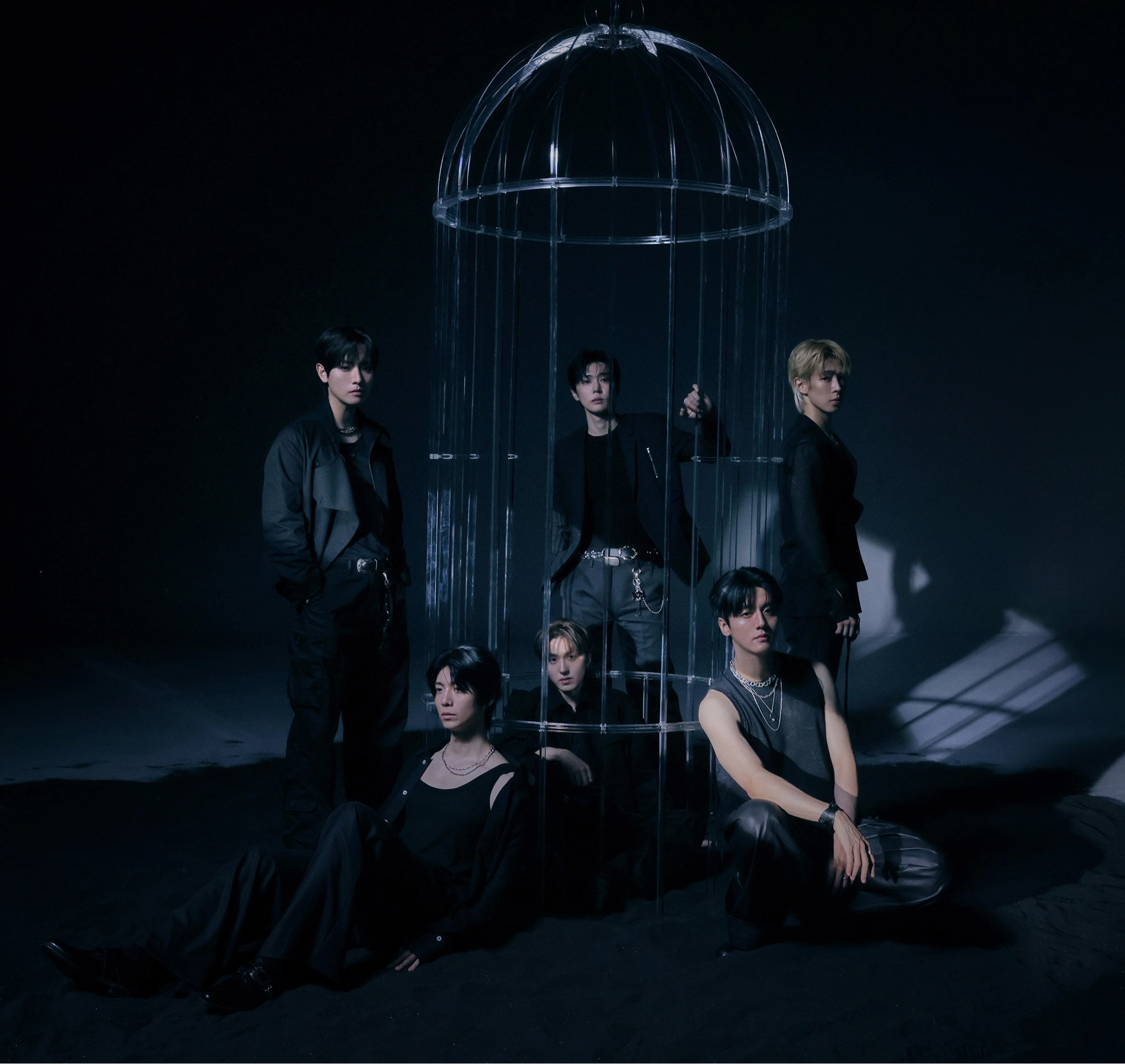 SF9
