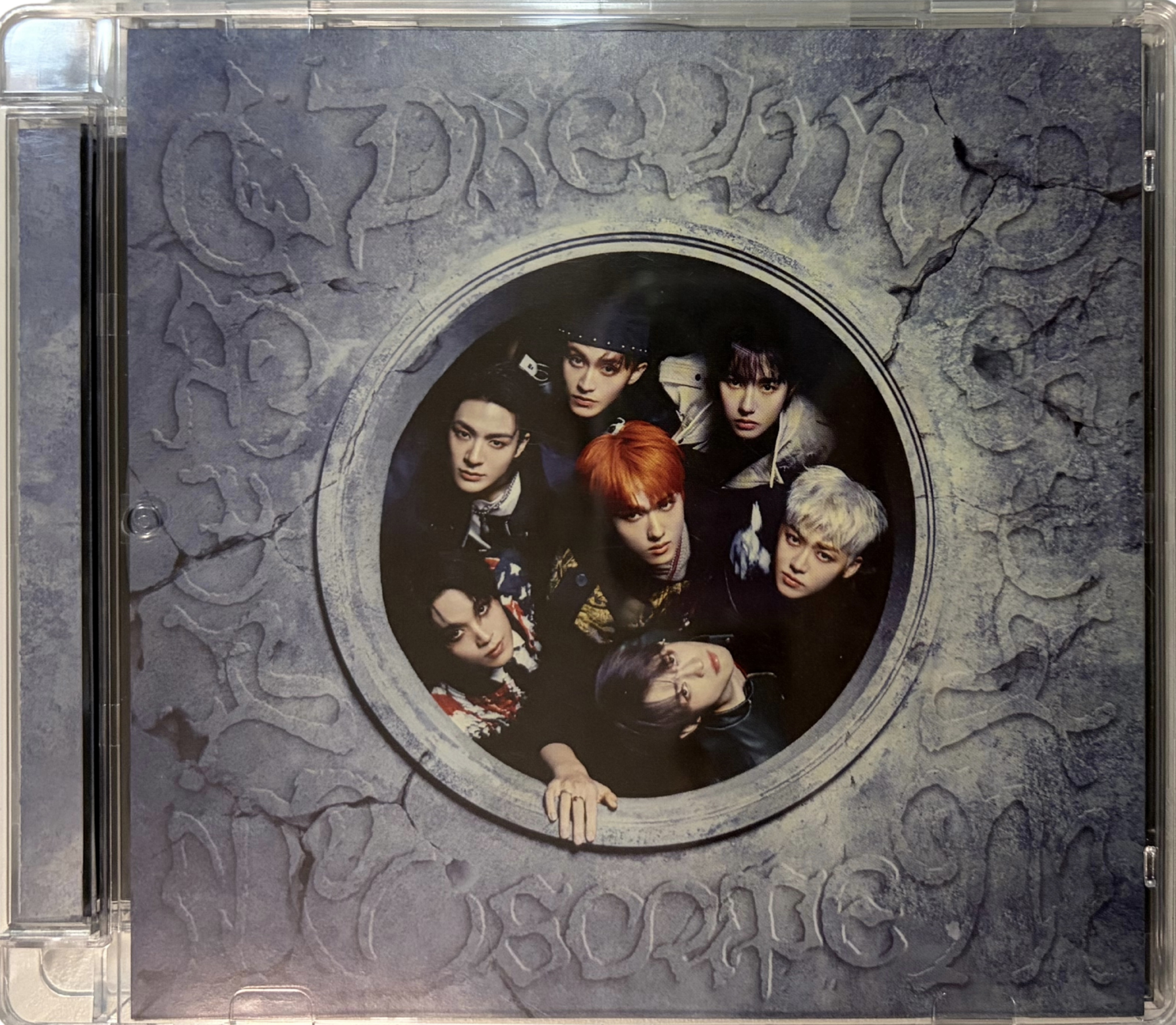 Dream()scape - Amazon Exclusive Jewel Case