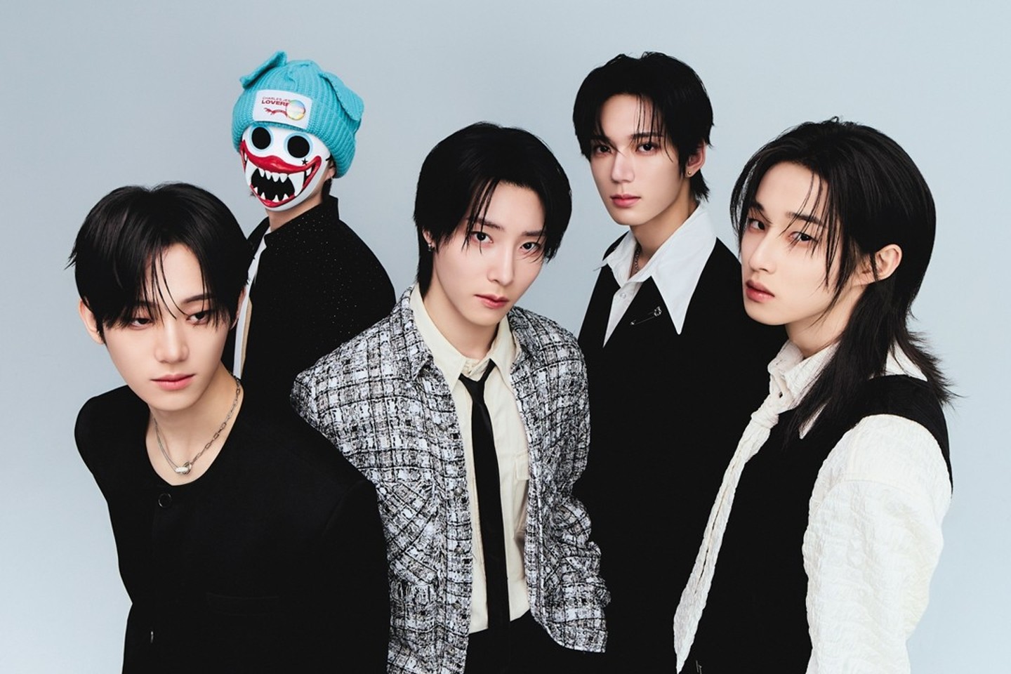 hrtz.wav Photocard List & Collection Tracker | Bias Room