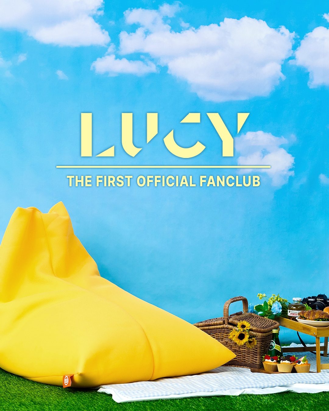 THE FIRST OFFICIAL FANCLUB