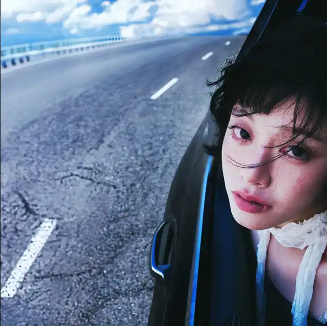 The Broken Hitchhiking