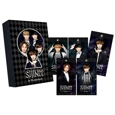 SHINee in Wonderland