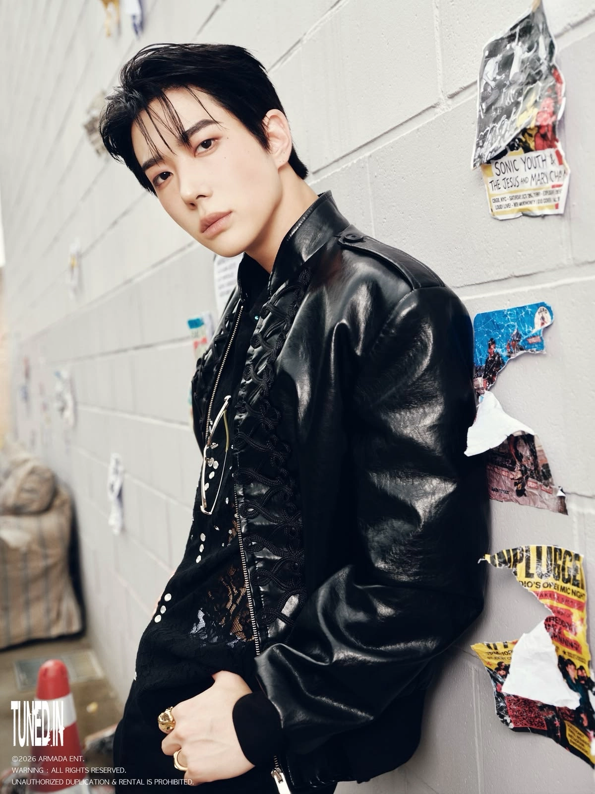 Jongwoo (Ze:U)