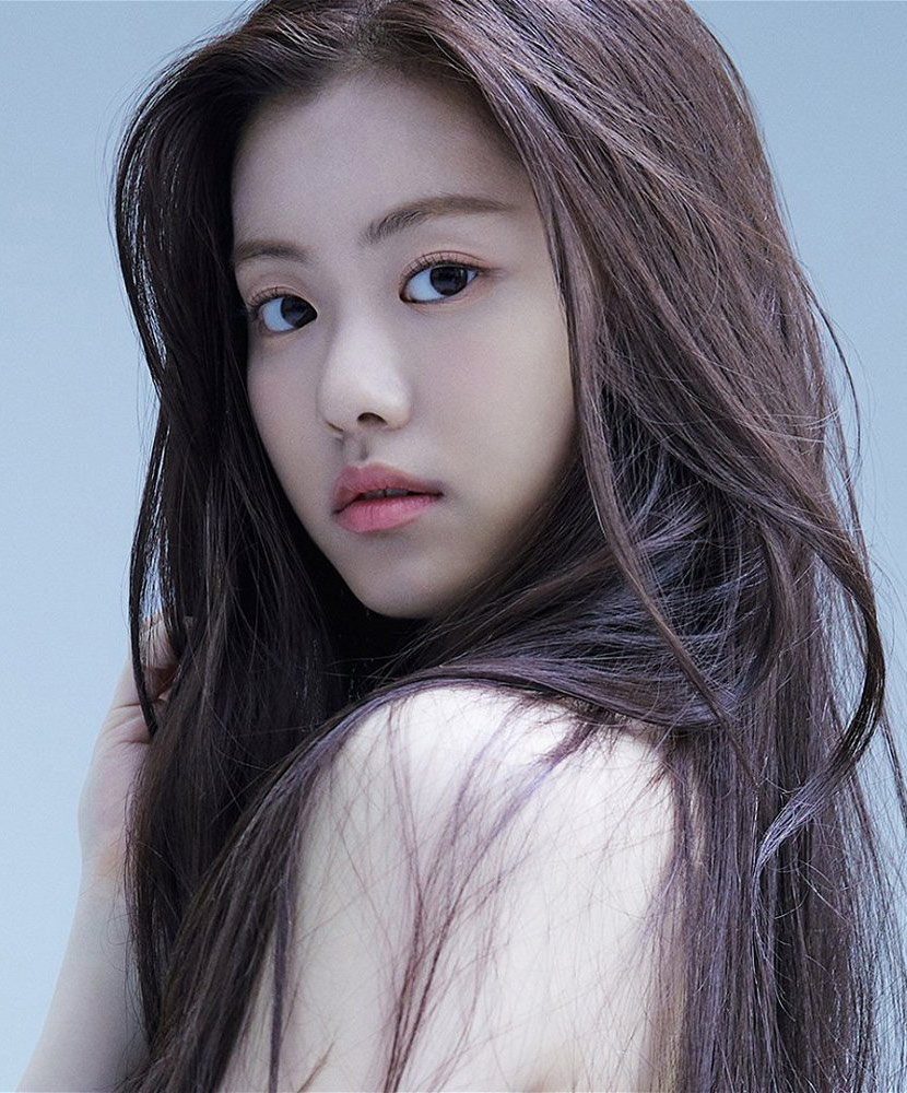 Kim Garam Photocards (LE SSERAFIM) | Bias Room