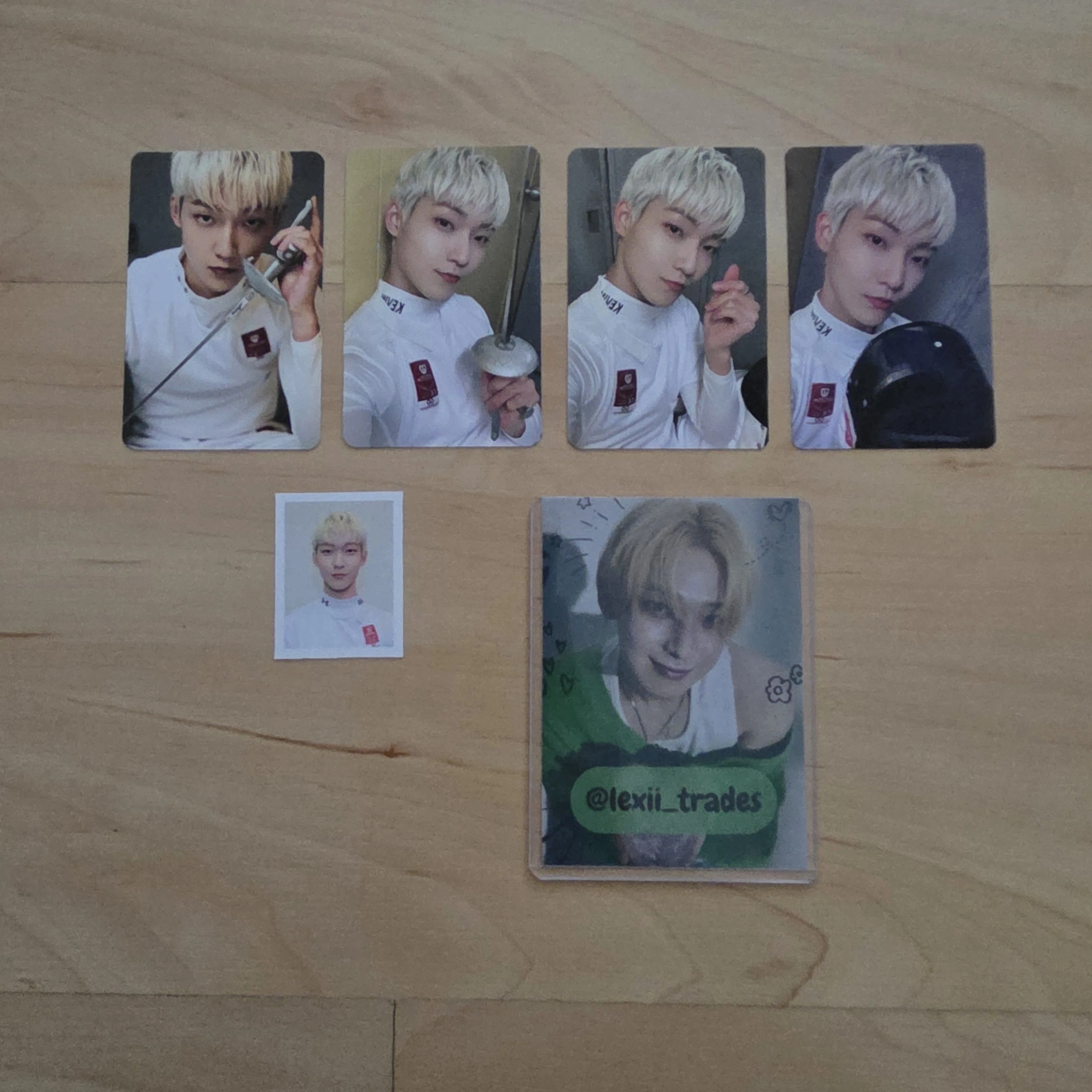 Seasons Greeting 2022 Kevin Bundle listing photo 1