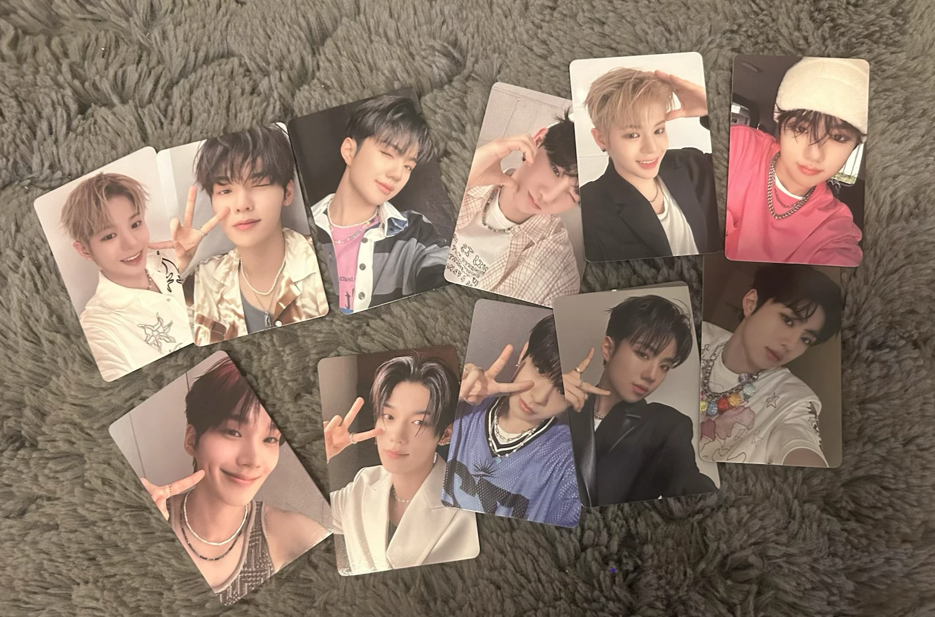 Bundle listing photo 1
