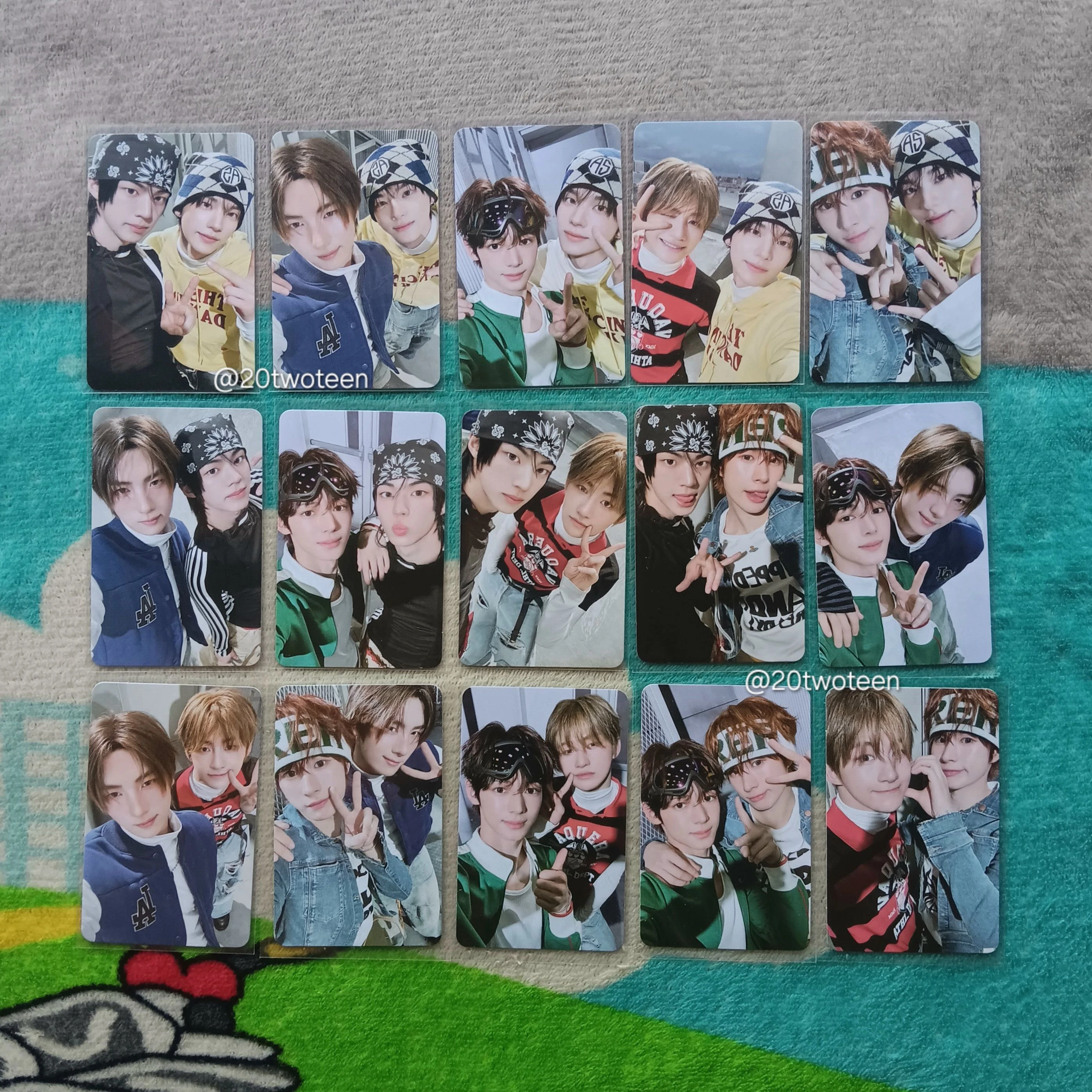 TWS UNIT PC PLAY HARD WEVERSE VERSION SET listing photo 1