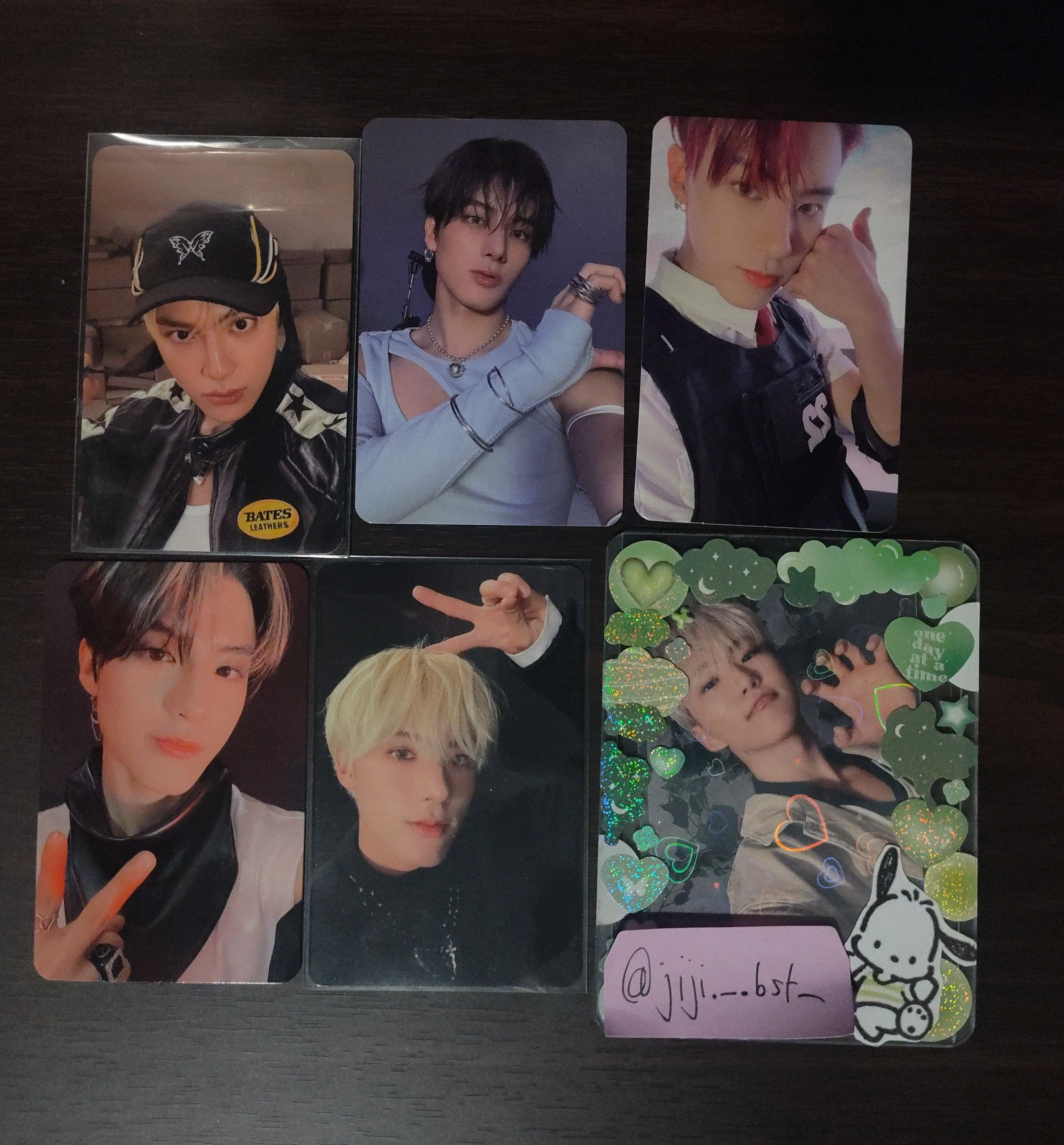 Bundle listing photo 1