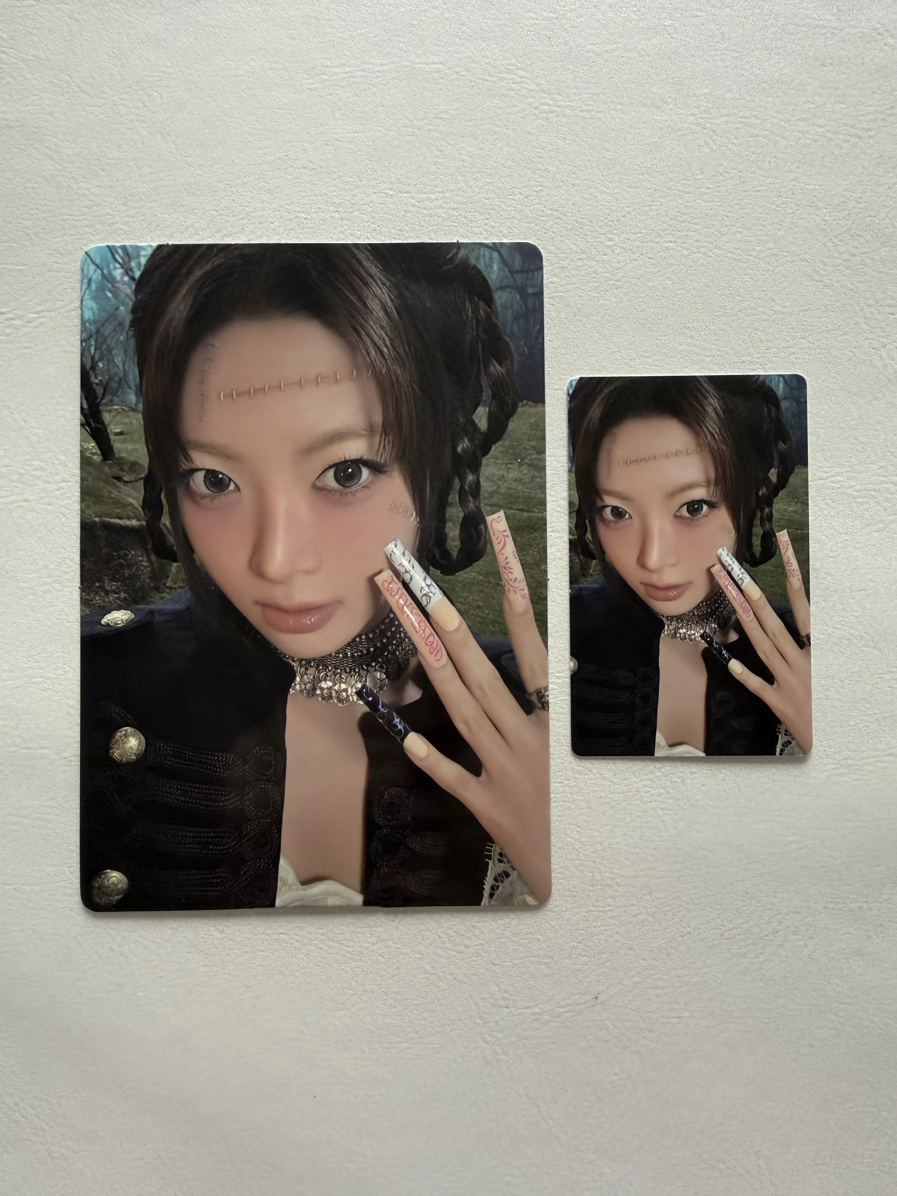 le sserafim eunchae pureflow pt.1 photocard and standee set listing photo 1