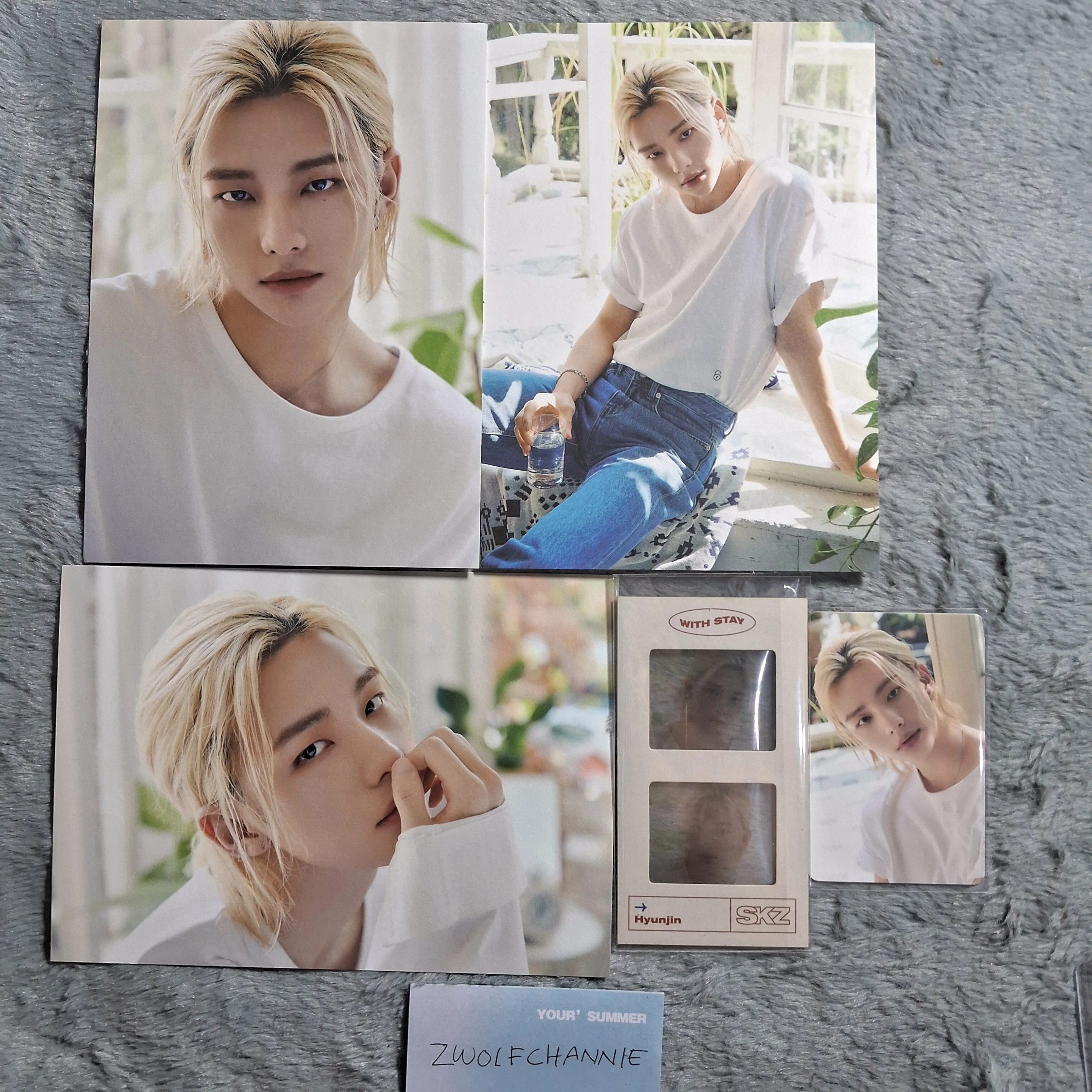 SET SG21 HYUNJIN listing photo 1