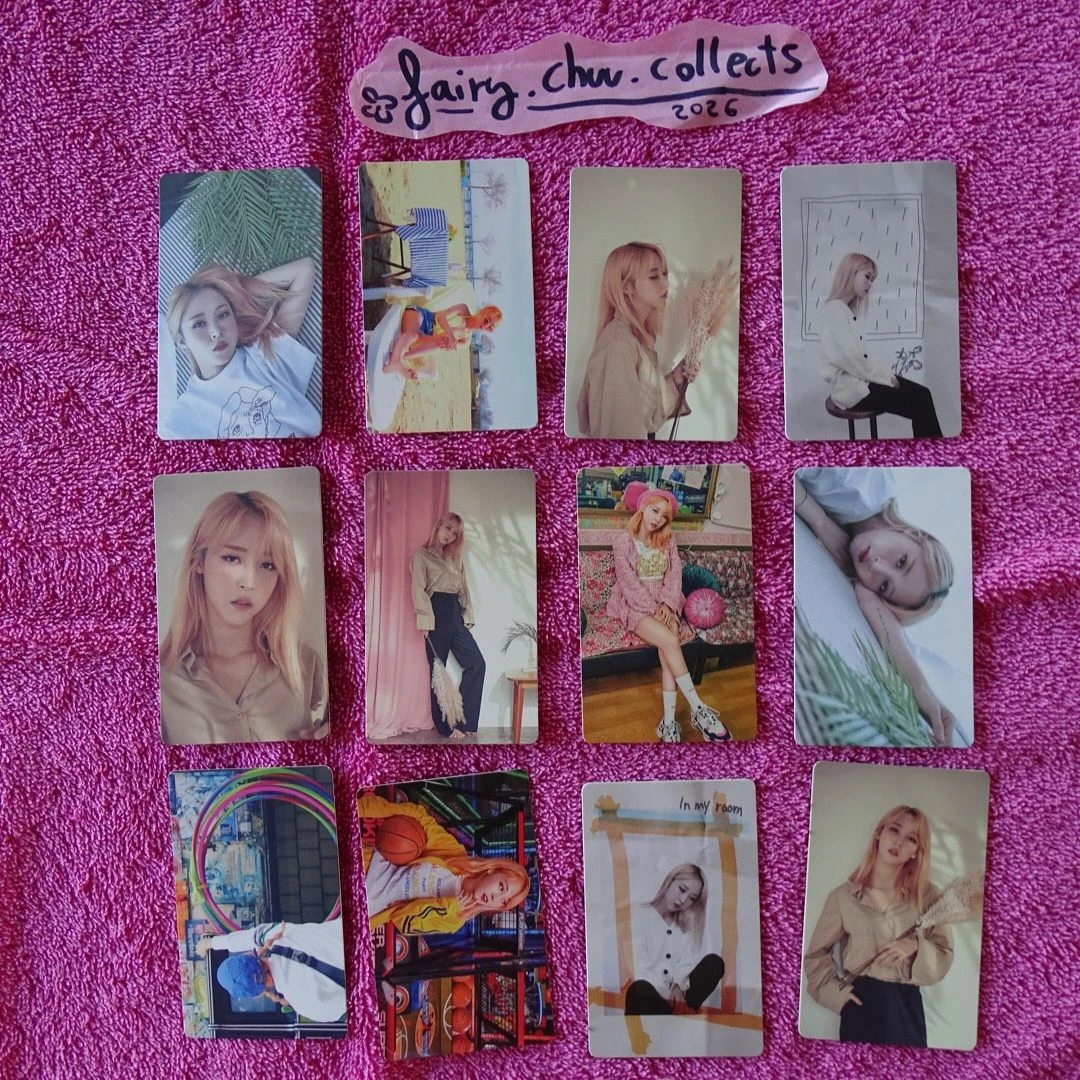 Moonbyul Selfish full pc set listing photo 1