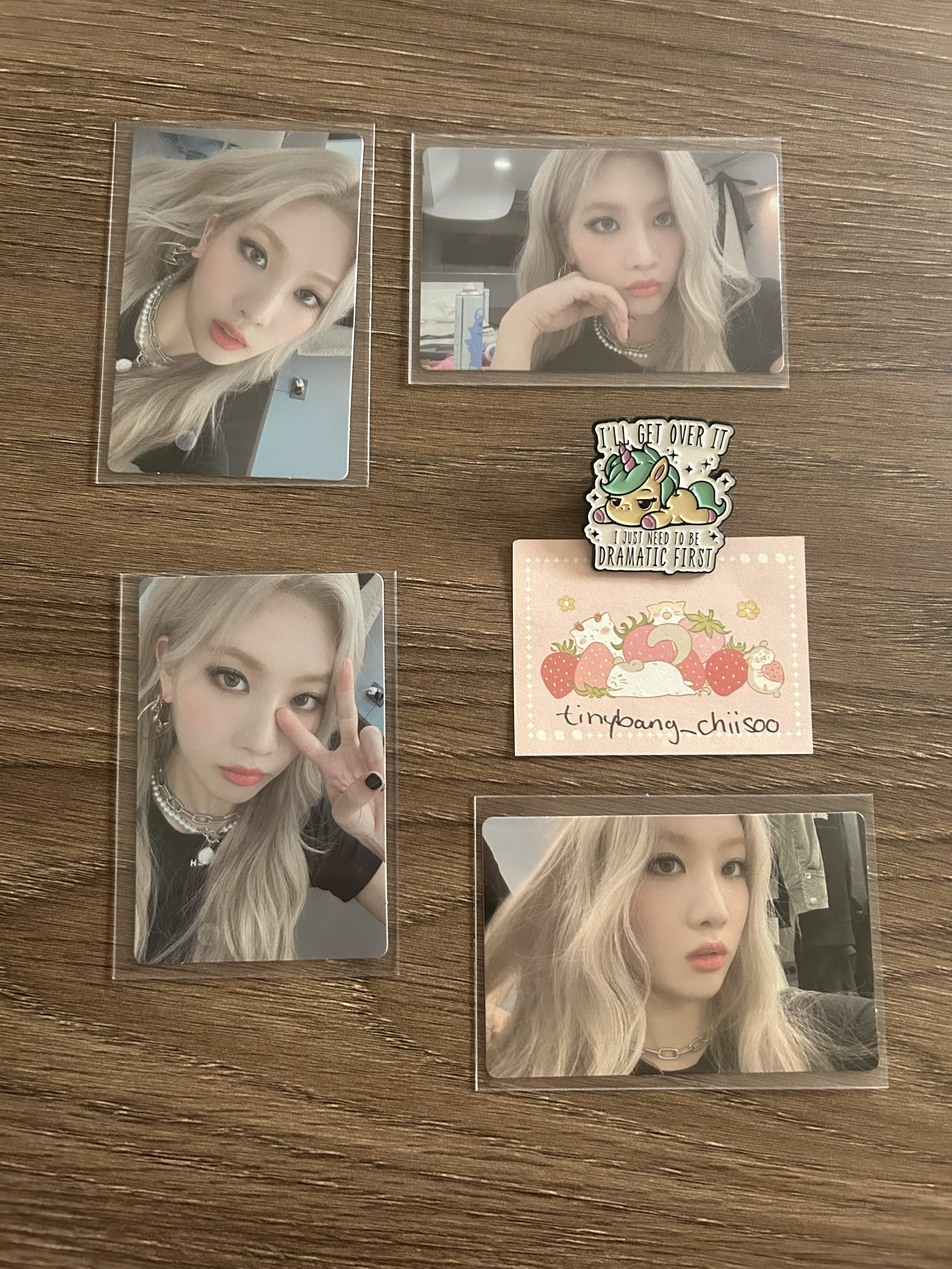 Kim Lip Not Friends set listing photo 1