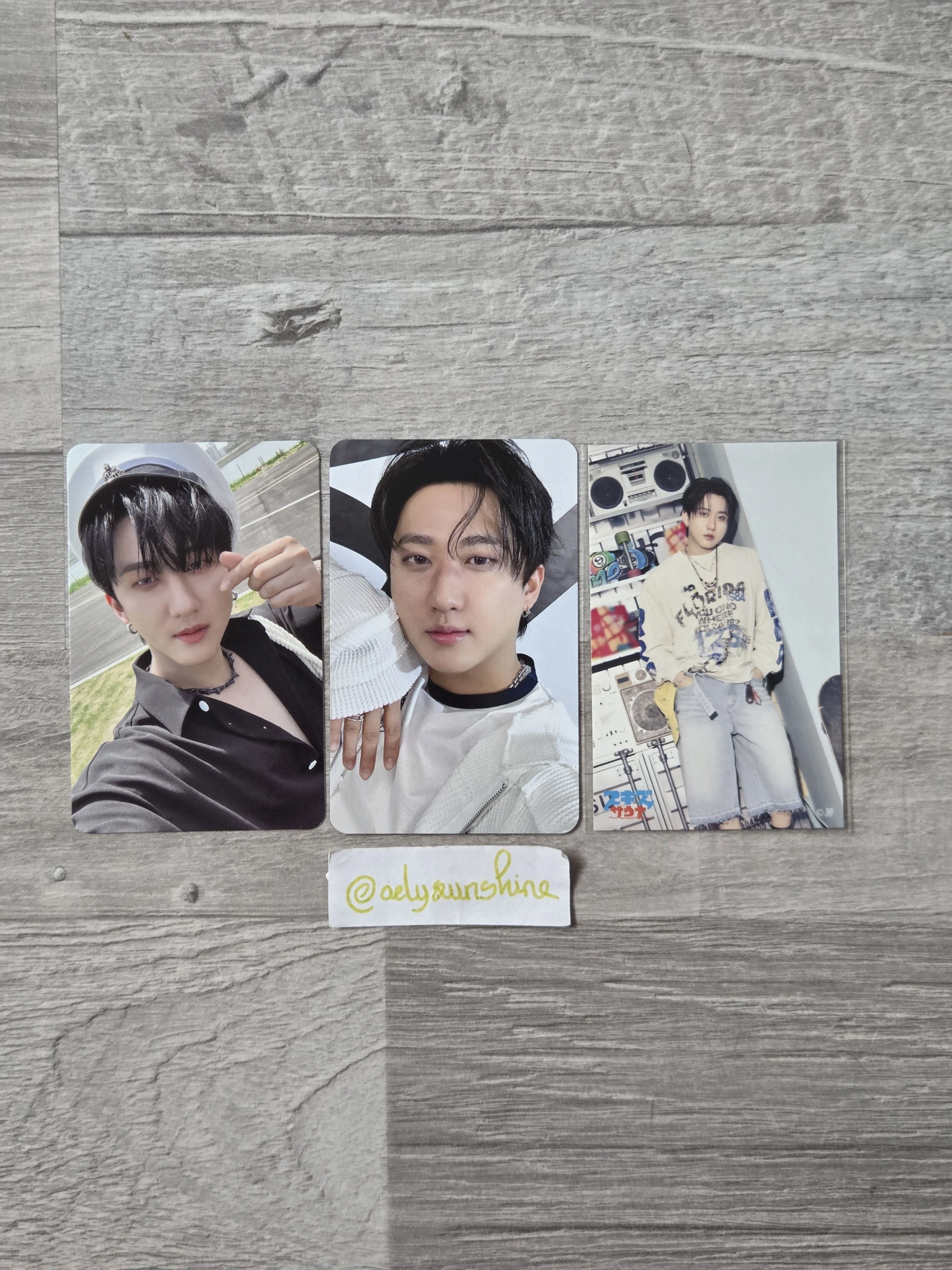 Bundle listing photo 1