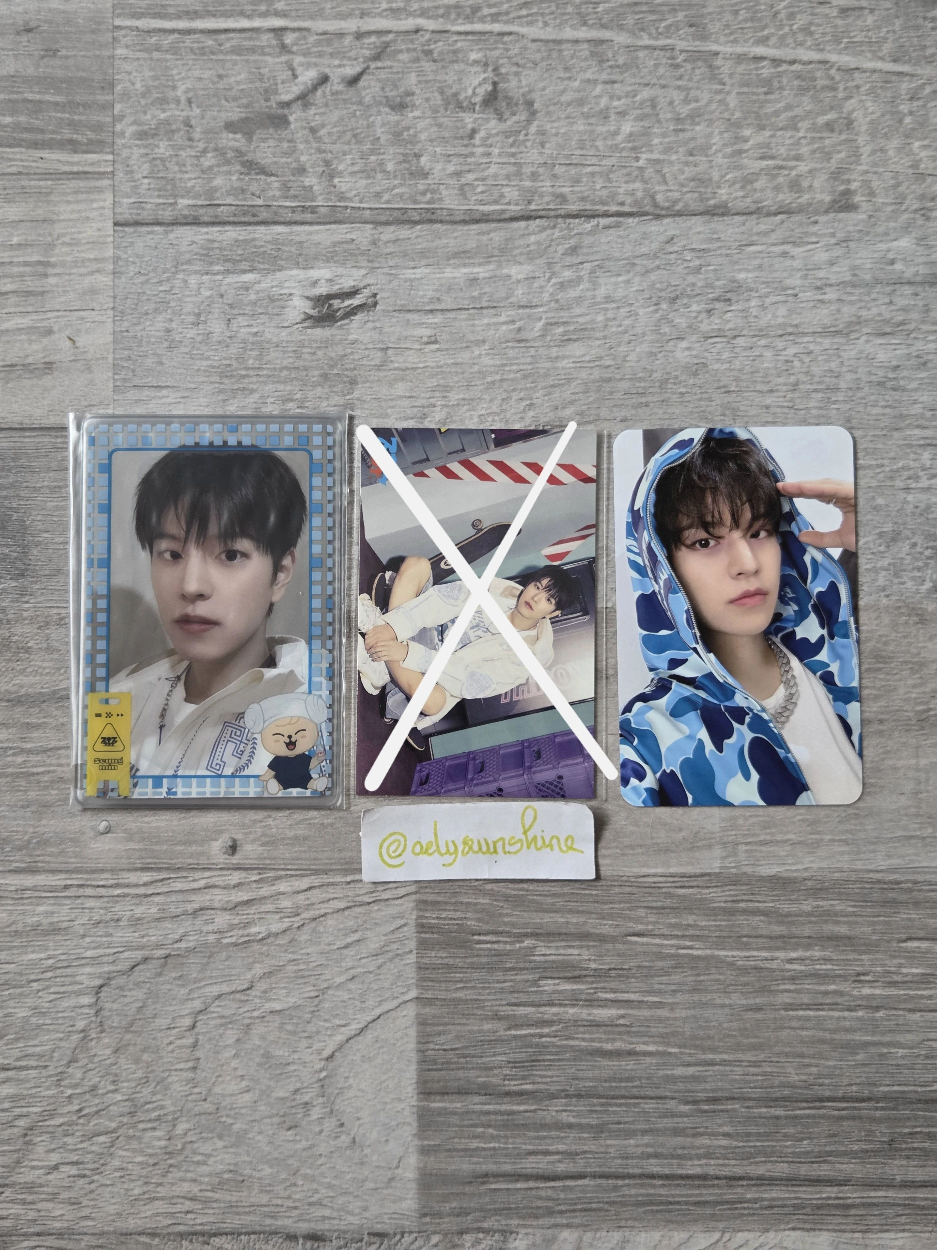 Stray Kids Seugmin photocard set listing photo 1