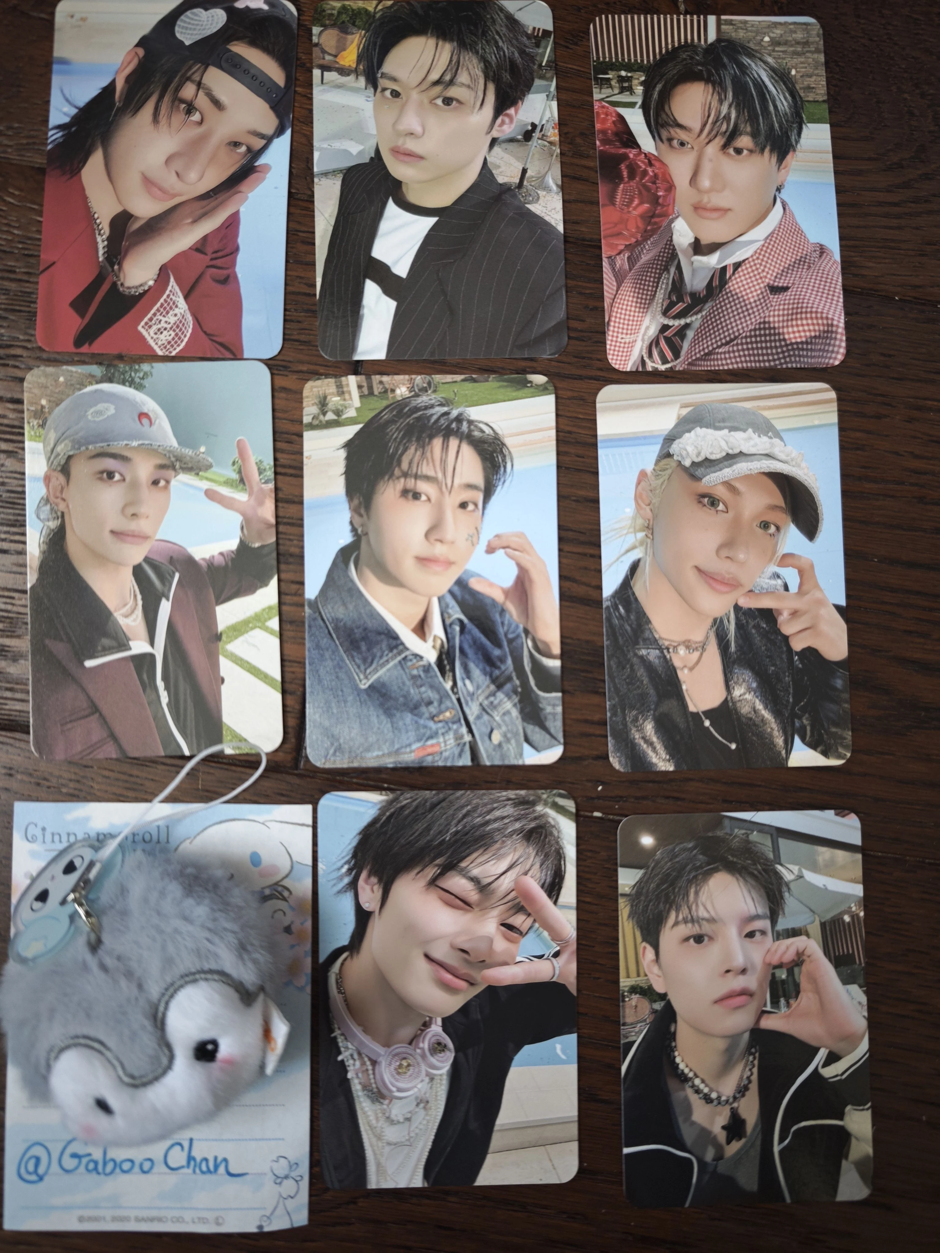 Bundle listing photo 1