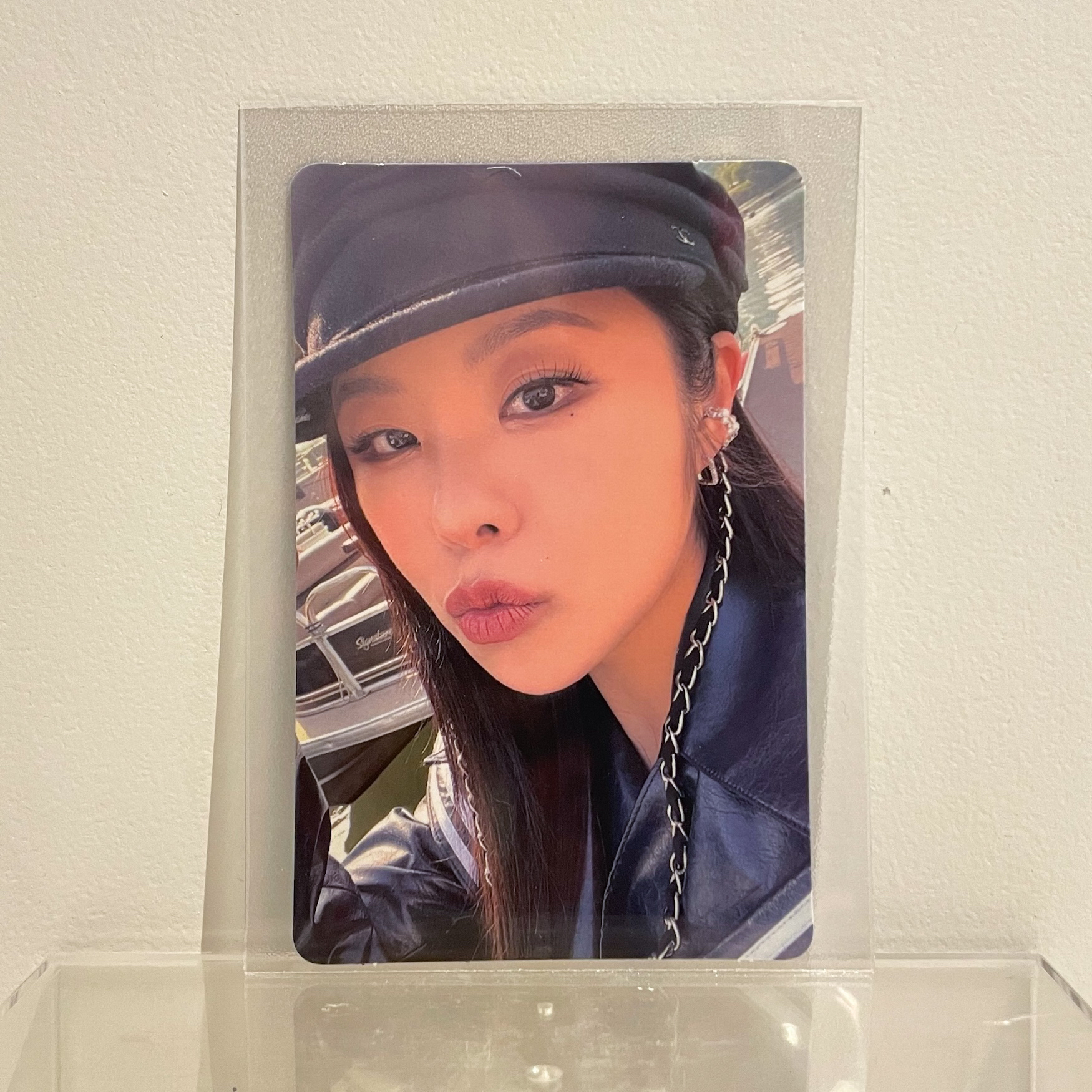 2022 Season's Greetings Set listing photo 4