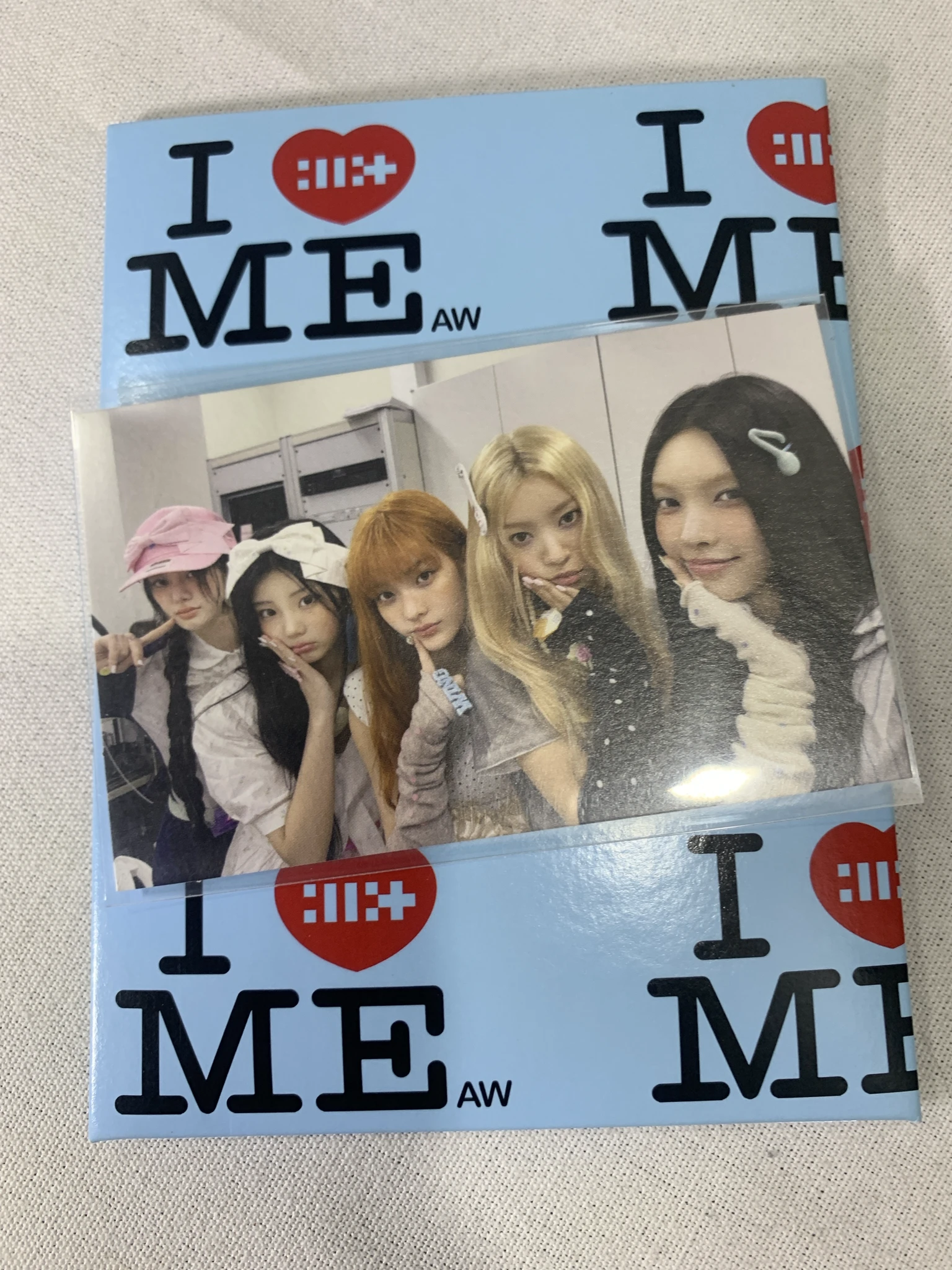 ILLIT ILLIT - NOT CUTE ANYMORE Album weverse album version album photocard listing photo 1
