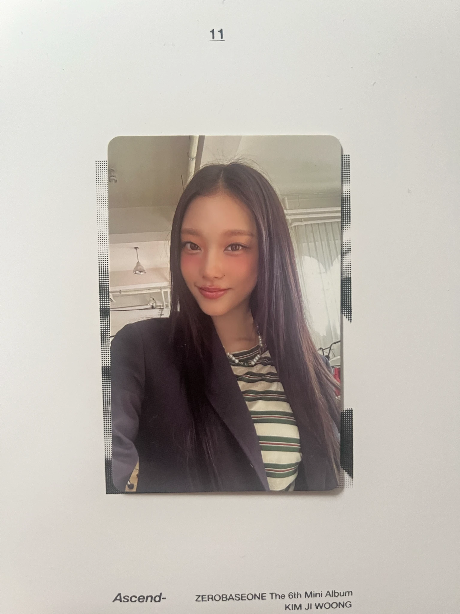 NewJeans Haerin NewJeans - Haerin - How Sweet Album album photocard haerin version listing photo 1