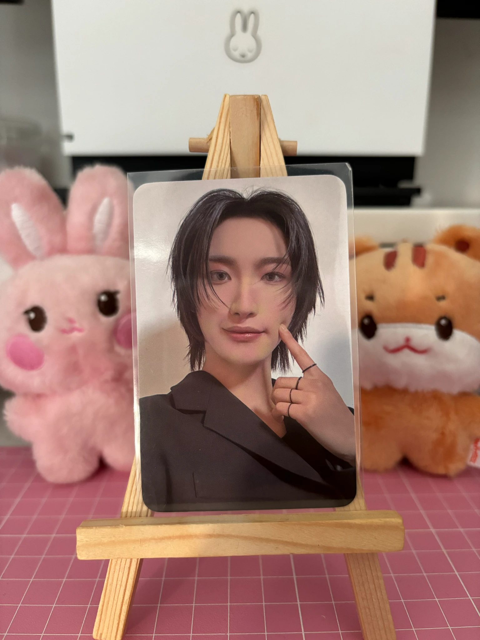 ATEEZ Seonghwa ATEEZ - Seonghwa - POP-UP: GOLDEN HOUR : Part.2 Other merch photocard photocard holder pop-up store listing photo 1