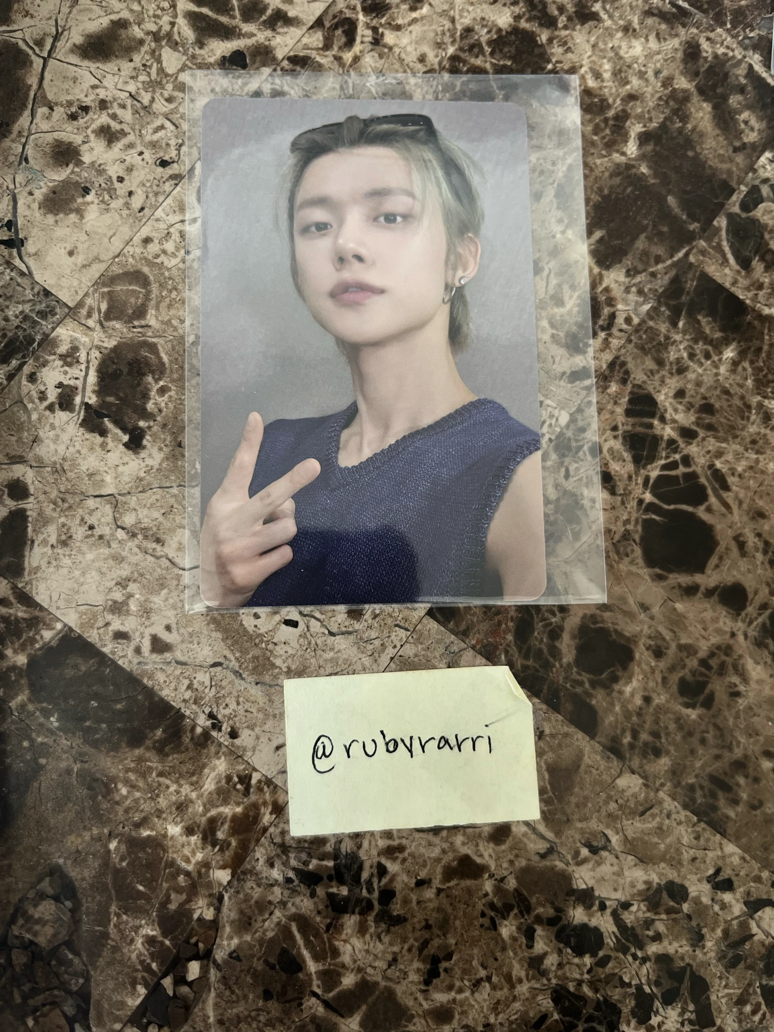 TOMORROW X TOGETHER Yeonjun TOMORROW X TOGETHER - Yeonjun - TOMORROW X TOGETHER WORLD TOUR <ACT : TOMORROW> IN SEOUL Other photocard set A version merch photocard listing photo 1