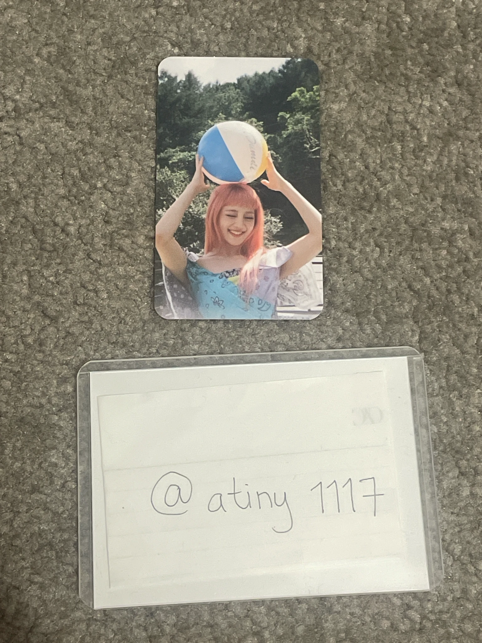 i-dle Minnie (G)I-DLE - Miyeon - DUMDi DUMDi Album album photocard non-selfie listing photo 1