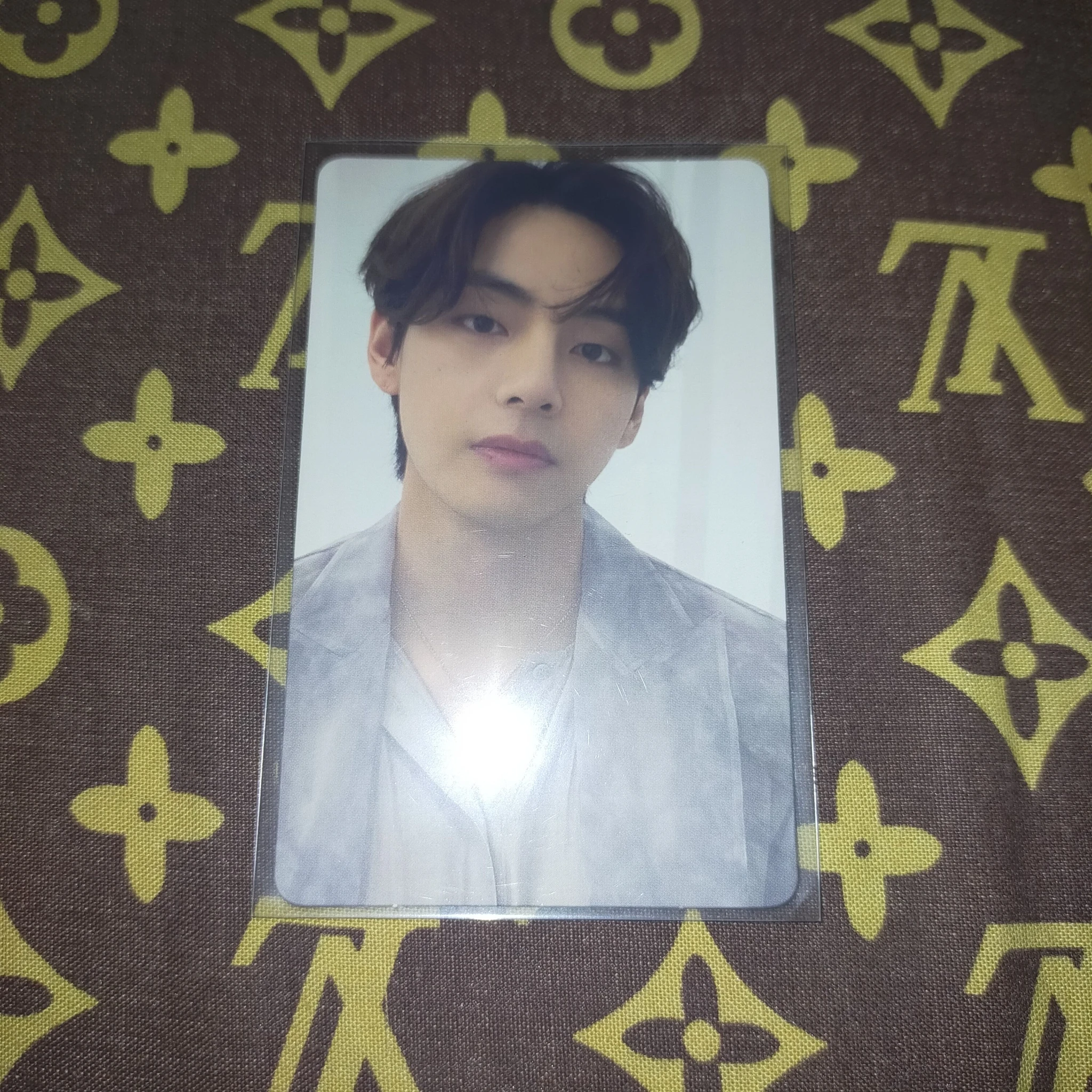 BTS V BTS - V - Proof Album listing photo 1