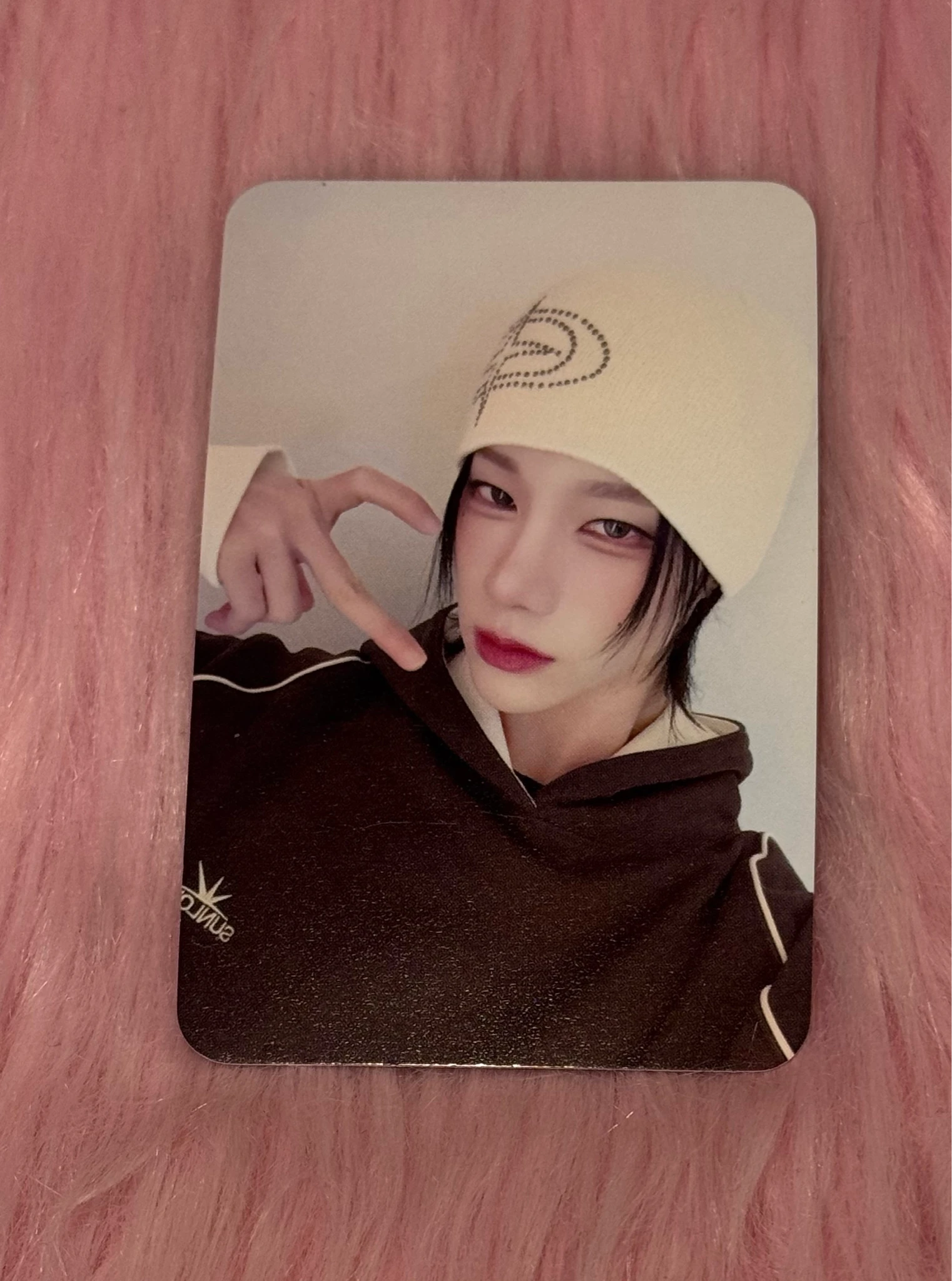 XLOV Rui XLOV - Rui - UXLXVE Album kpop together video call (fancall) listing photo 1