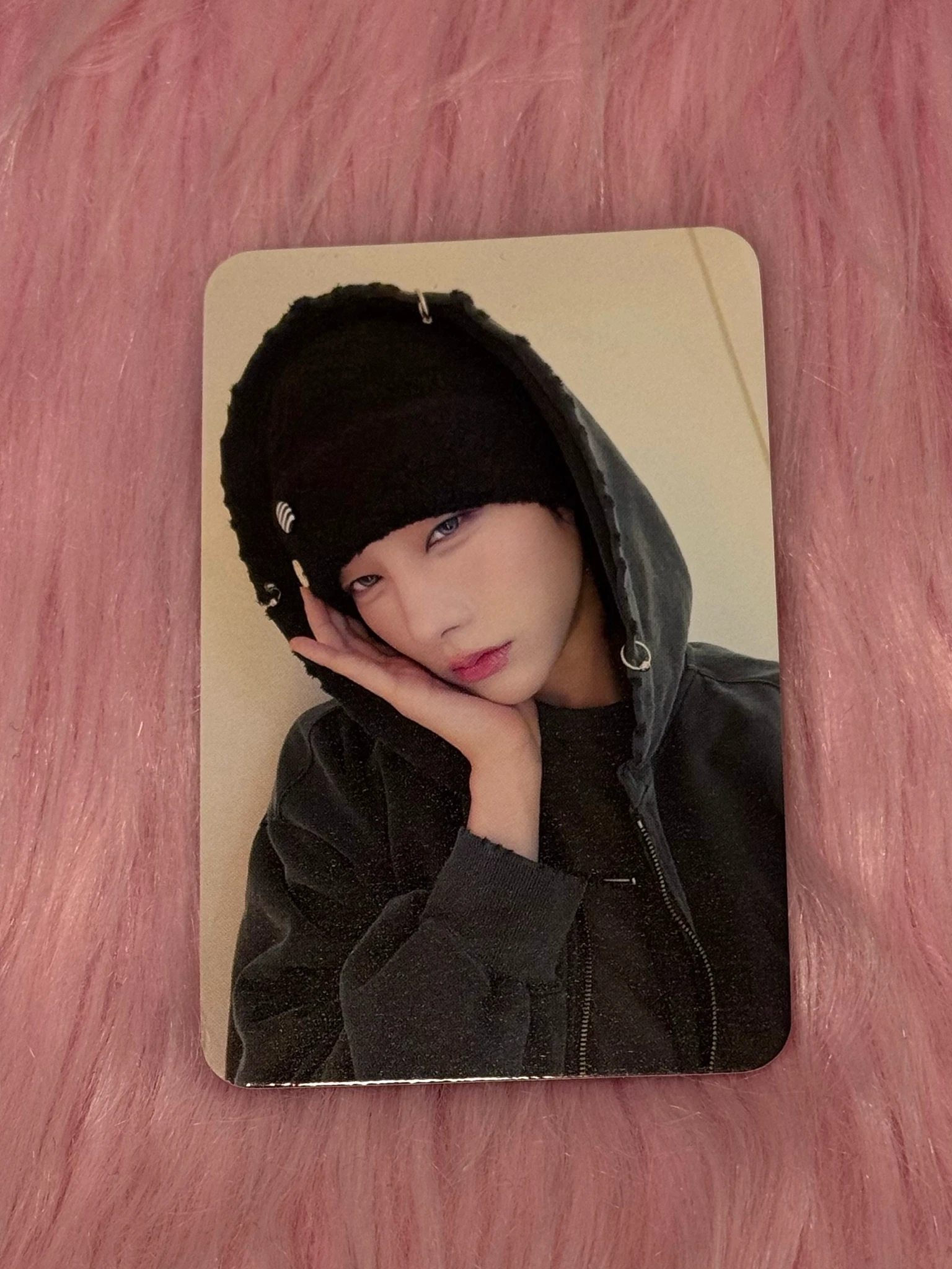 XLOV Rui XLOV - Rui - UXLXVE Album kpop together video call (fancall) listing photo 1