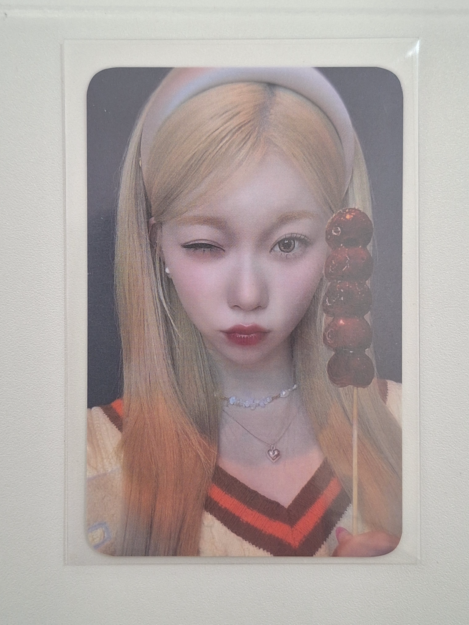 Billlie Tsuki Billlie - Tsuki - side-B : memoirs of echo unseen Album ktown4u lucky draw (LD) listing photo 1