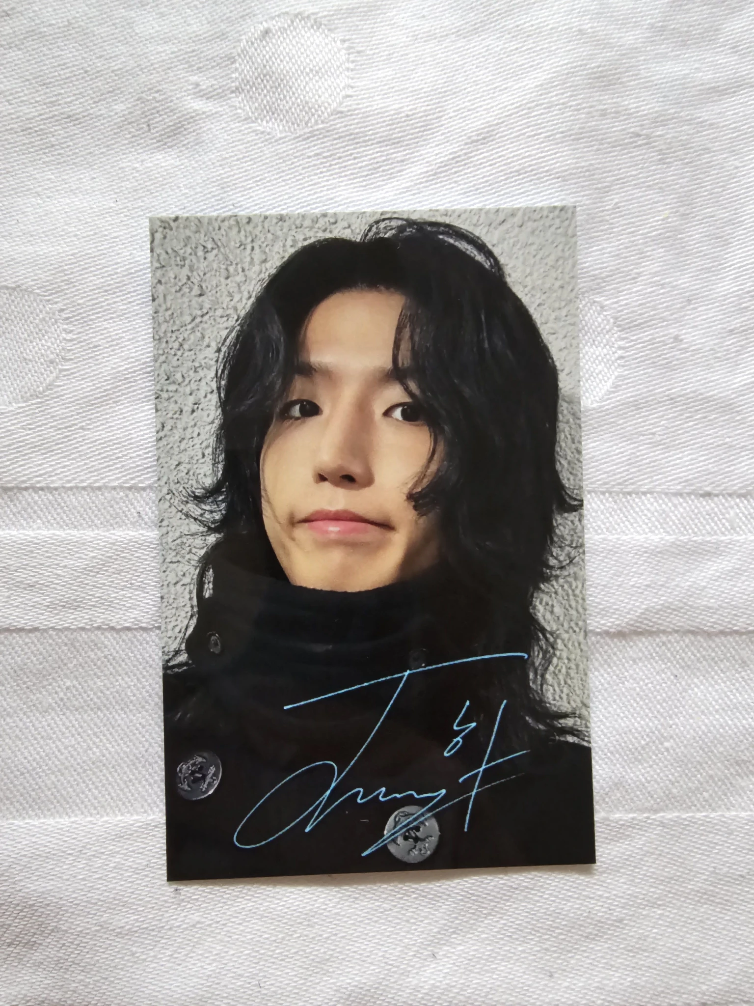 Xdinary Heroes Jun Han Xdinary Heroes - Jun Han - The New Xcene - Europe & UK Tour 2026 Event vip ticket benefit photocard set concert benefit europe tour printed signed listing photo 1