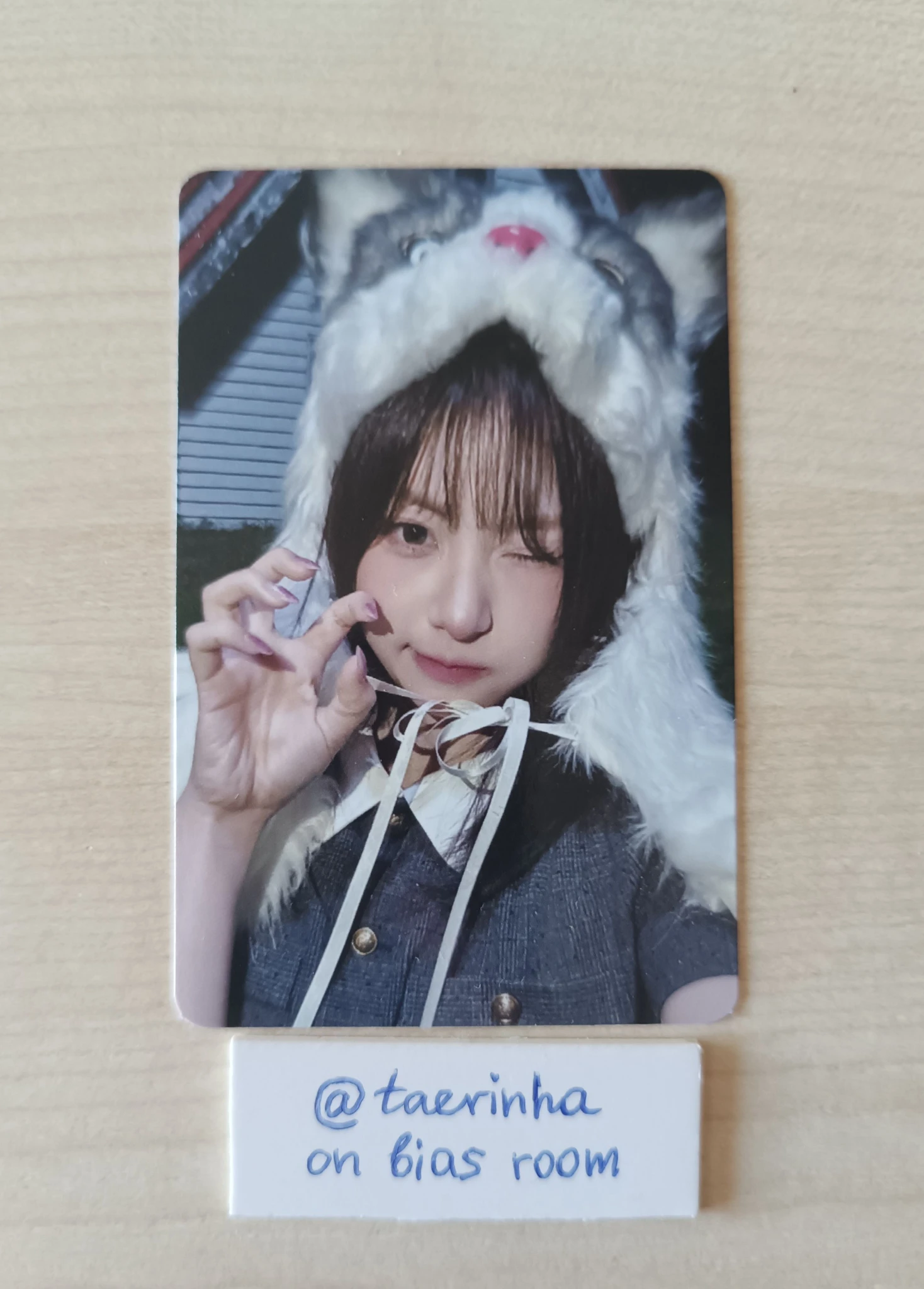 RESCENE Liv RESCENE - Liv - lip bomb Album album photocard listing photo 1