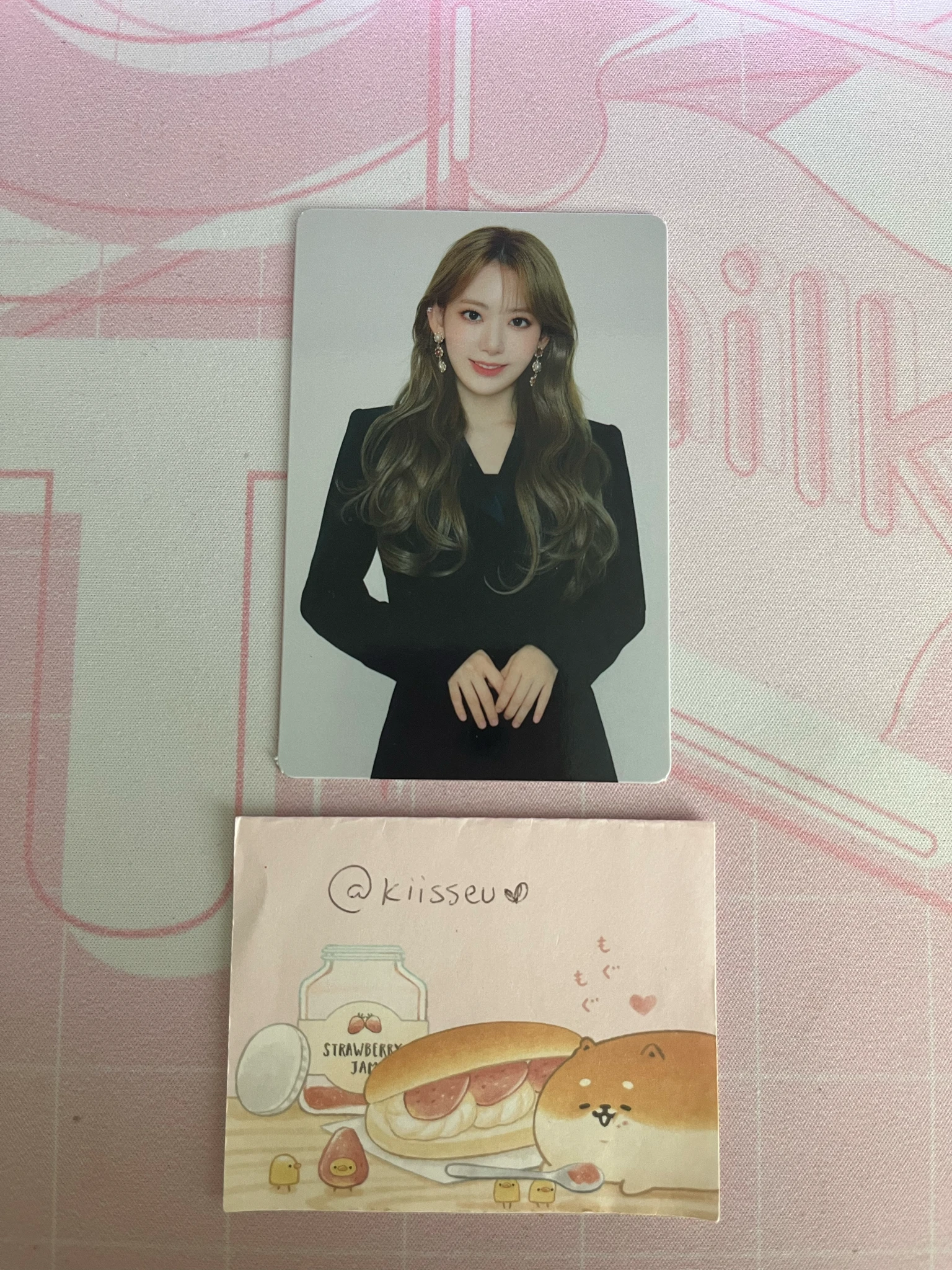 IZ*ONE Sakura IZ*ONE - Sakura - ONE, THE STORY Event trading card listing photo 1