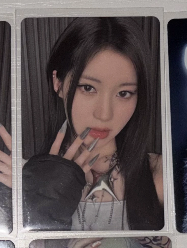 BABYMONSTER Asa BABYMONSTER - Asa - BABYMONS7ER Album yg tag version album photocard listing photo 1