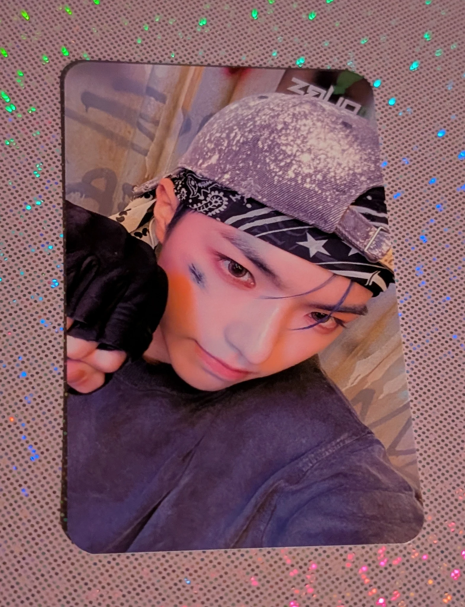 ALL(H)OURS ON:N ALL(H)OURS - ON:N - Smoke Point Album album photocard album inclusion listing photo 1