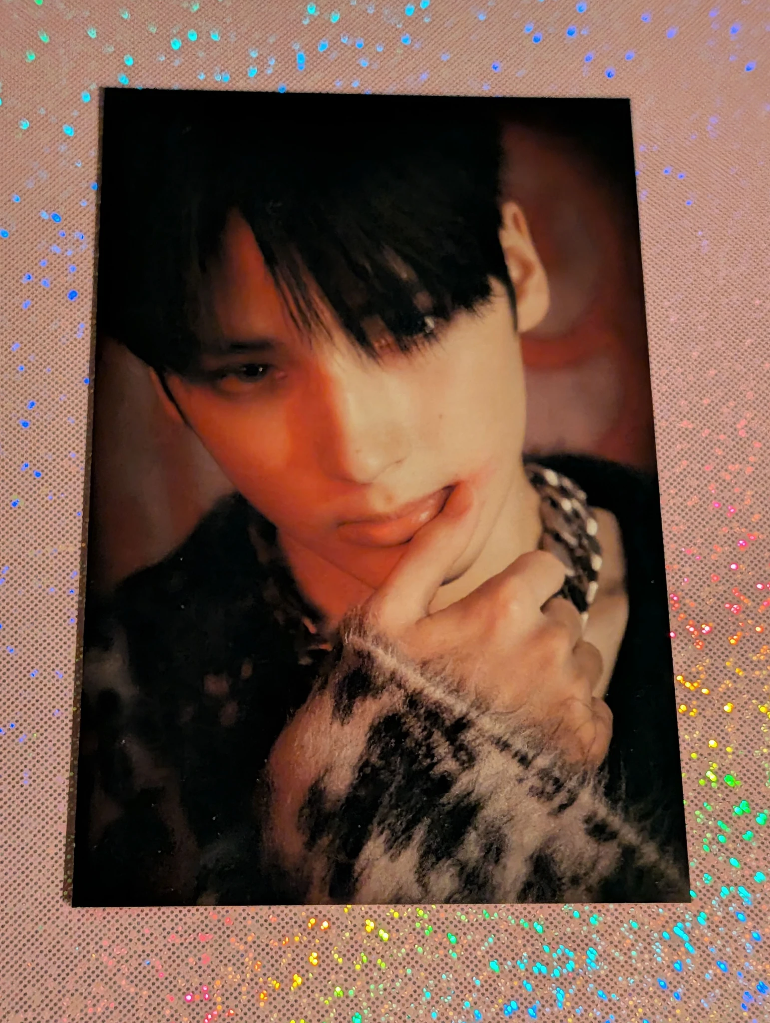TOMORROW X TOGETHER Huening Kai TOMORROW X TOGETHER - Huening Kai - Minisode 2: Thursday's Child Album album inclusion postcard mess version listing photo 1