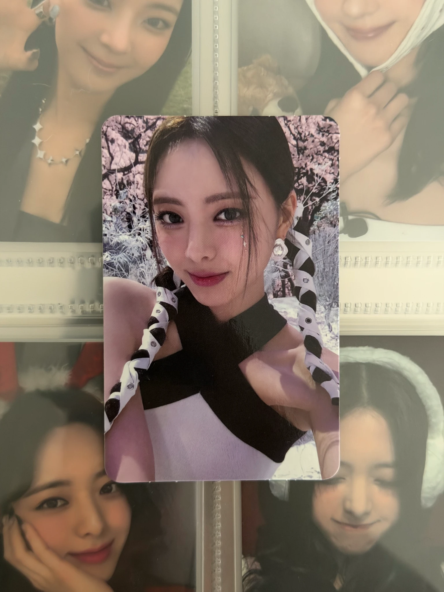 ITZY Yuna ITZY - Yuna - Cheshire Album album photocard special version B version listing photo 1