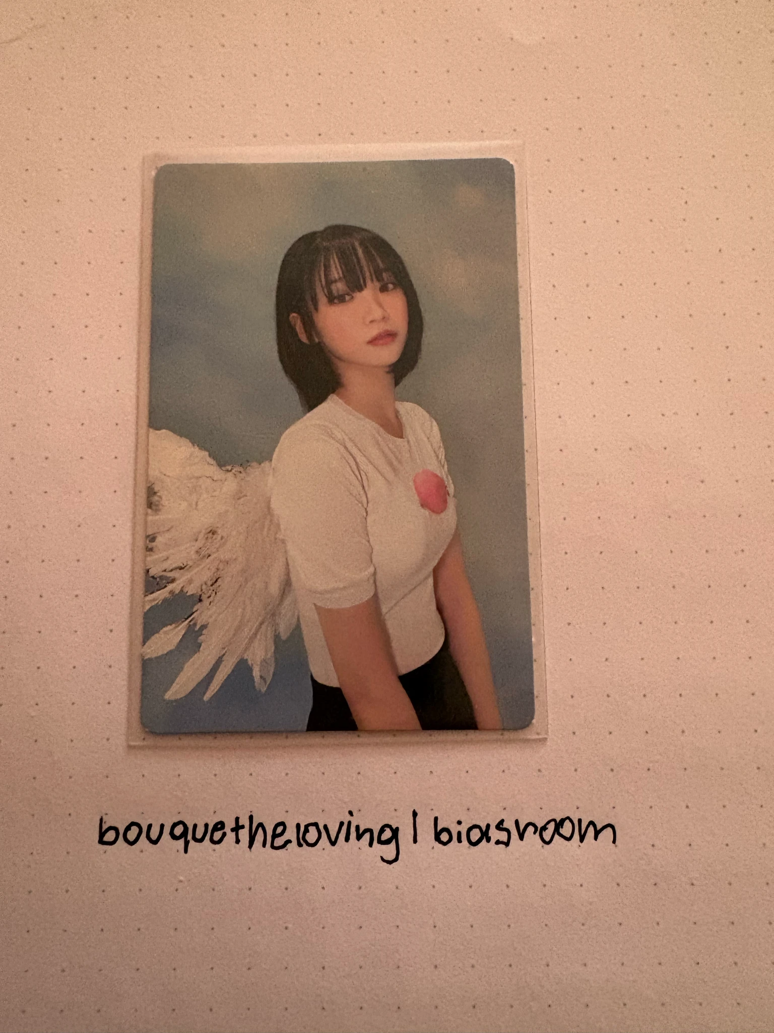 LE SSERAFIM Kim Chaewon LE SSERAFIM - Kim Chaewon - UNFORGIVEN Album album photocard bloody rose version listing photo 1