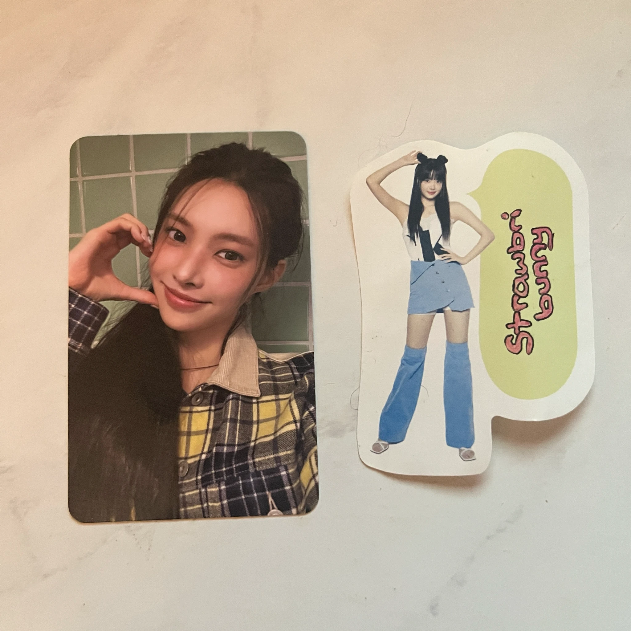 ILLIT Yunah ILLIT - YUNAH - SUPER REAL ME Album super me ver album photocard listing photo 1