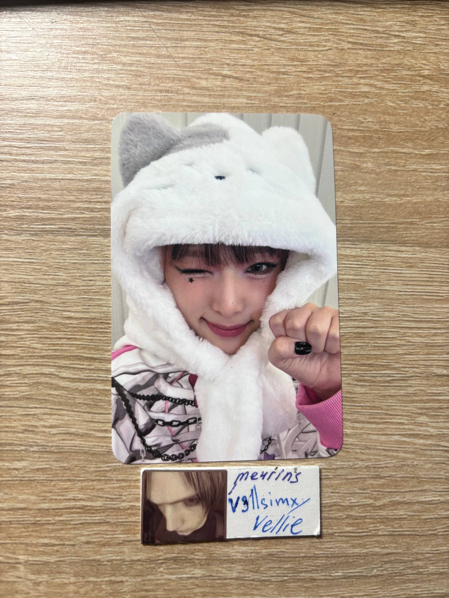 Yena Yena Yena - Yena - GOOD MORNING Album ktown4u video call (fancall) listing photo 1