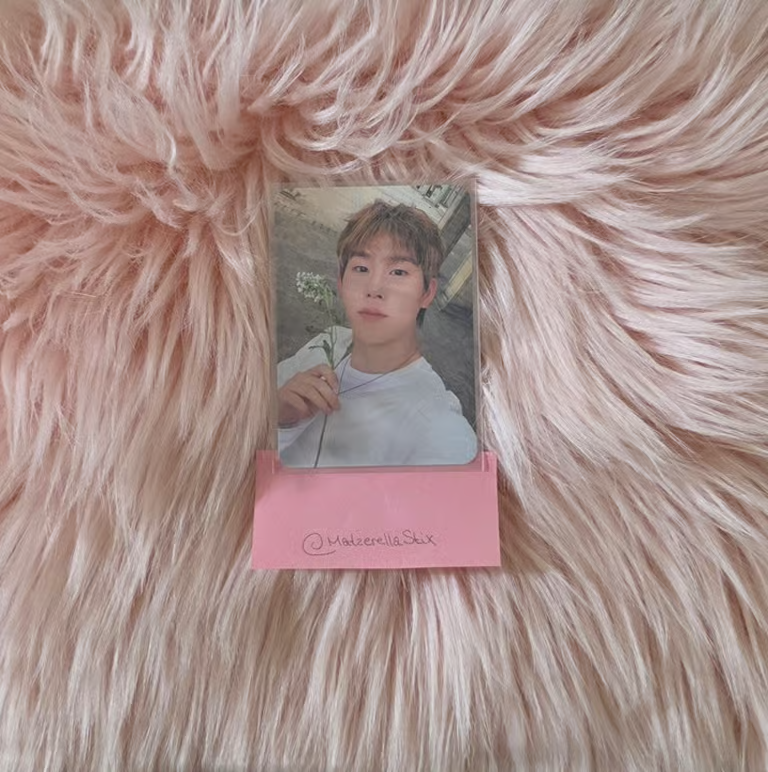 MONSTA X Joohoney MONSTA X - Joohoney - THE X Album album photocard hello version listing photo 1