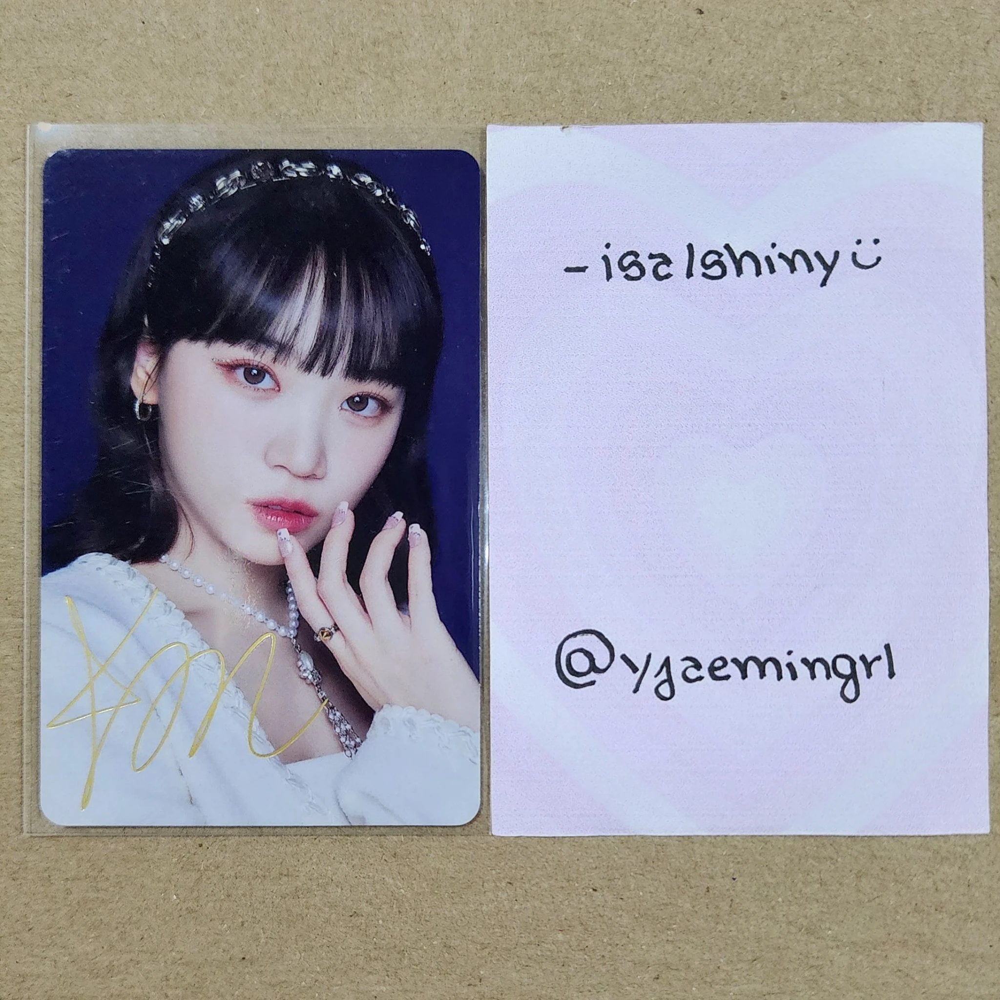LE SSERAFIM Kim Chaewon LE SSERAFIM - Kim Chaewon - FEARLESS (Japanese Ver.) Album merch trading card listing photo 1