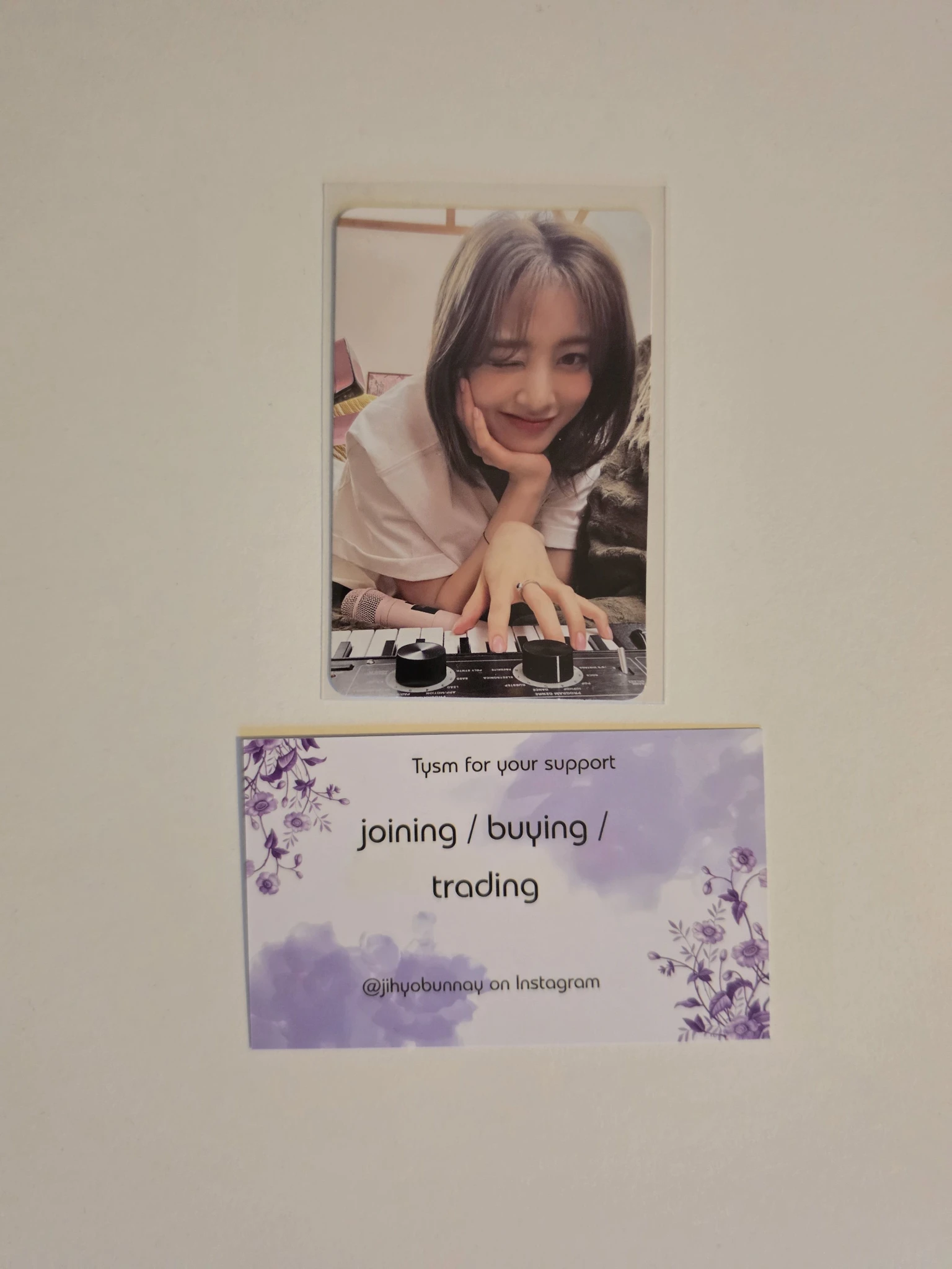TWICE Jihyo TWICE-Jihyo-Album-jihyo zone (solo) listing photo 1