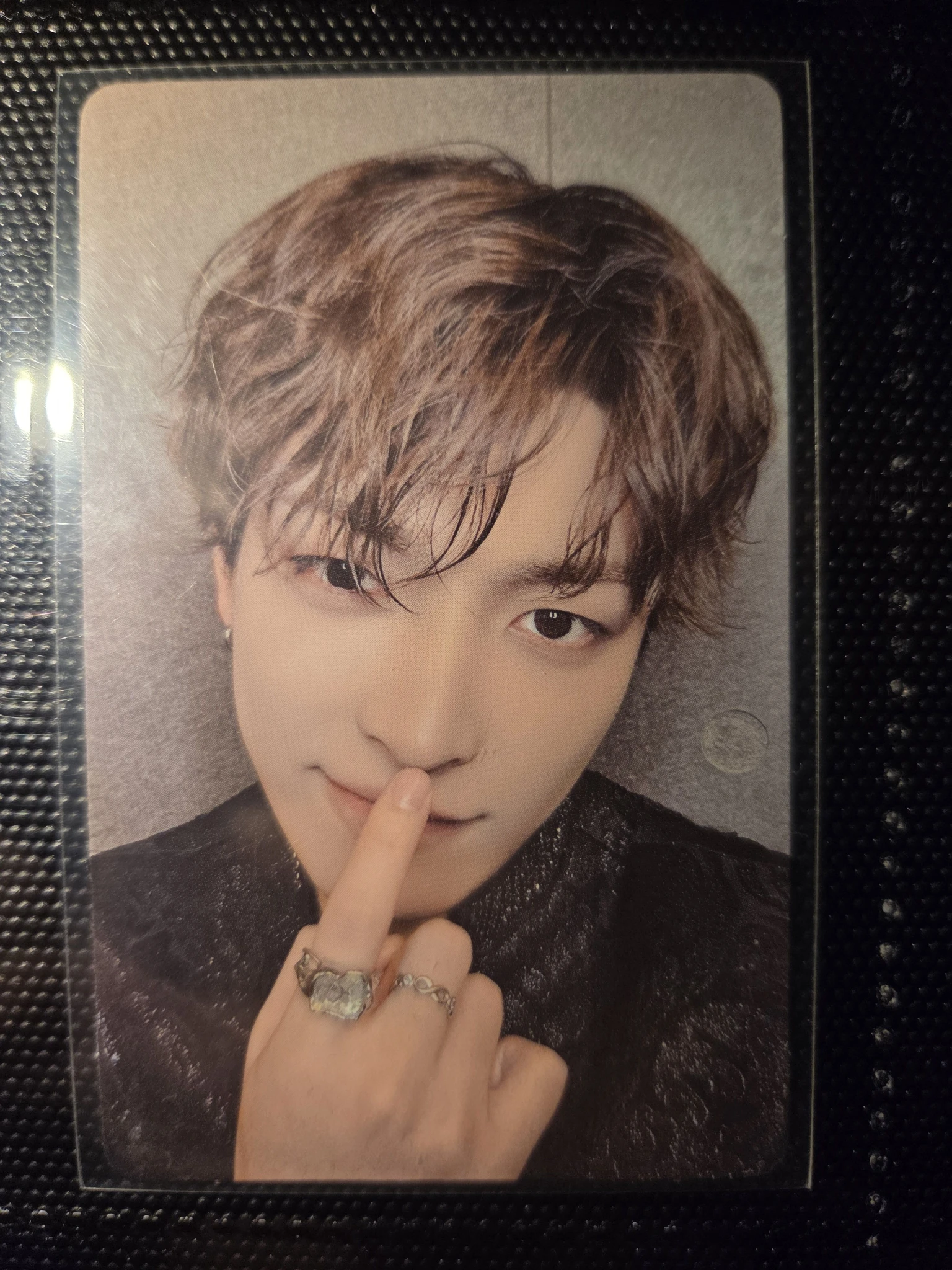ATEEZ Hongjoong ATEEZ - Hongjoong - In Your Fantasy 2025 World Tour Event trading card listing photo 1