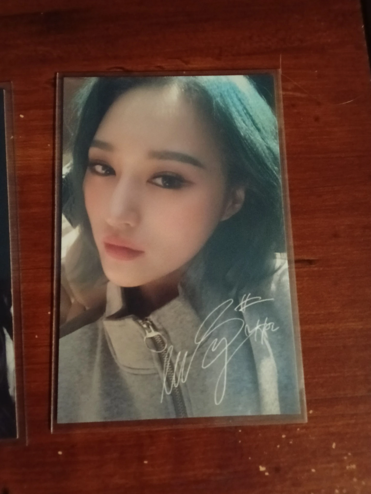 Dreamcatcher Siyeon Dreamcatcher - Siyeon - Invitation from Nightmare City Event tour merch vip ticket benefit USA exclusive listing photo 1